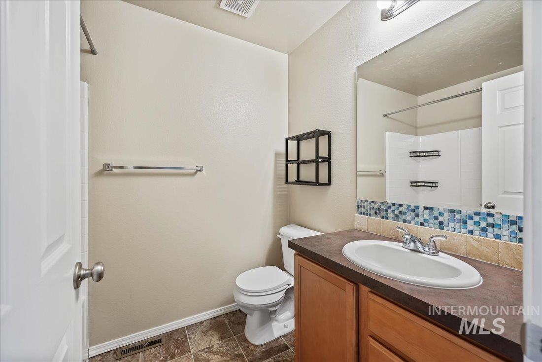 5759 S Moon Land Ave., Boise, Idaho 83709, 4 Bedrooms, 2.5 Bathrooms, Residential For Sale, Price $435,000, 98961400