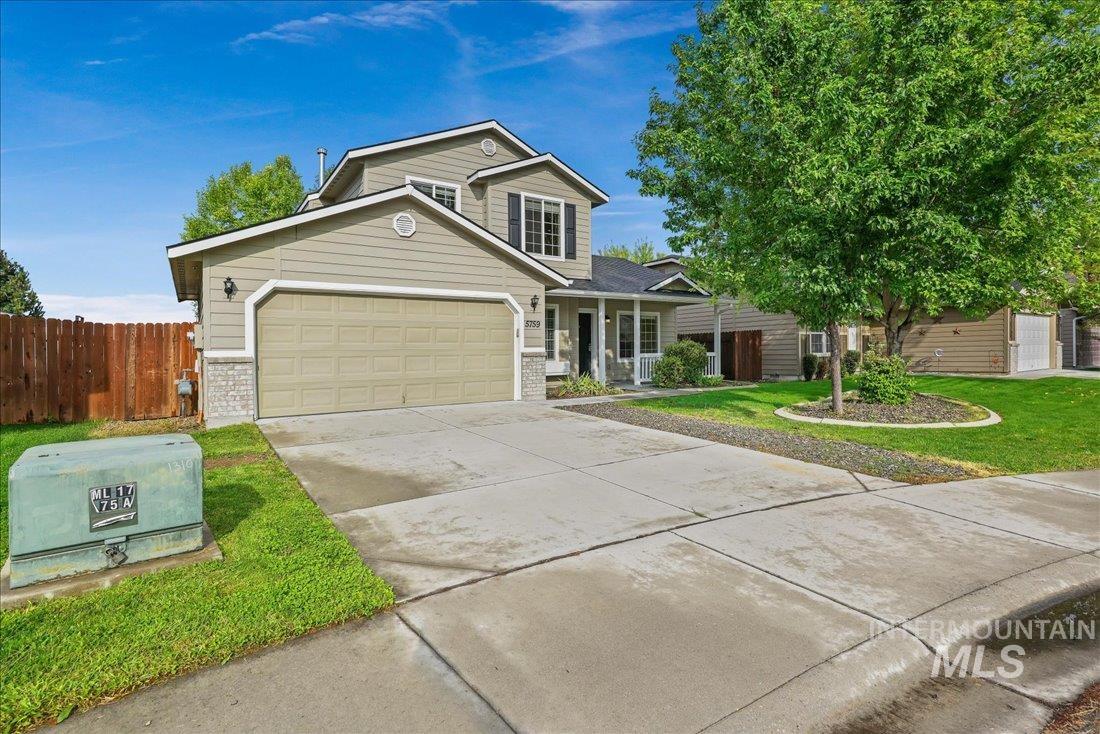 5759 S Moon Land Ave., Boise, Idaho 83709, 4 Bedrooms, 2.5 Bathrooms, Residential For Sale, Price $435,000, 98961400