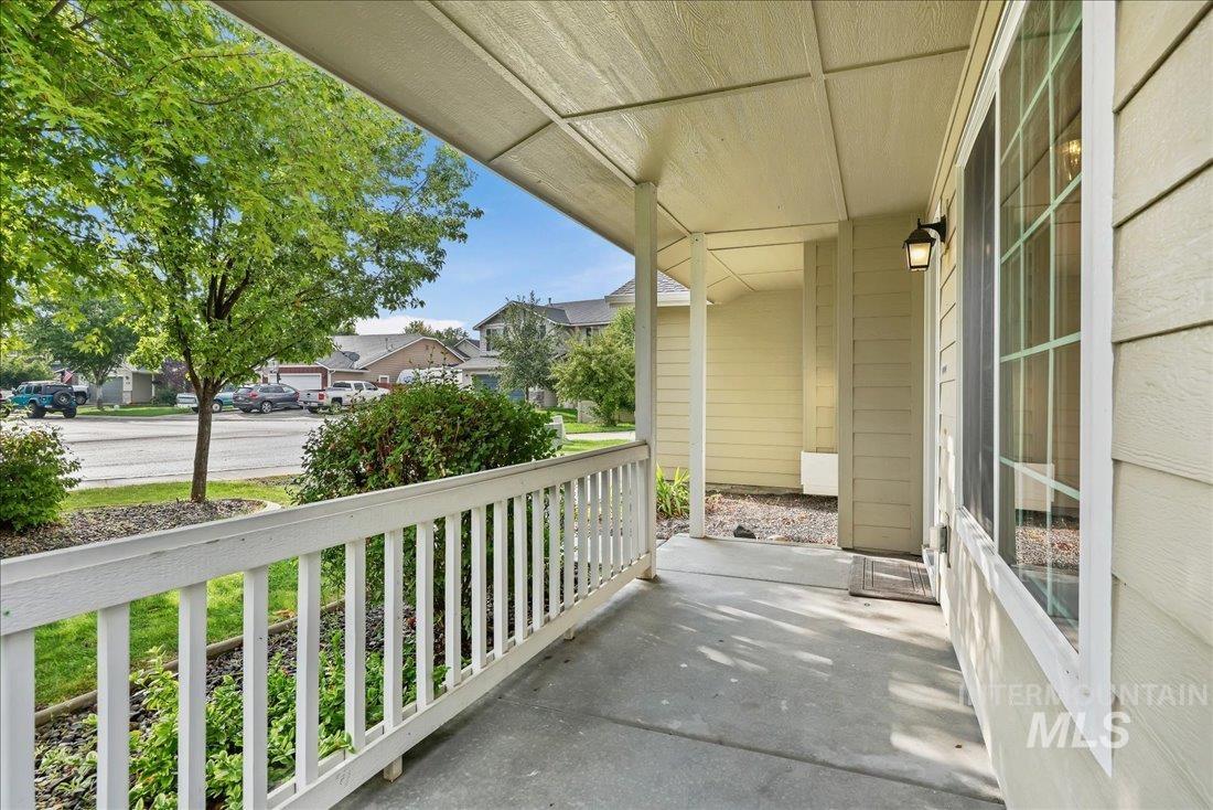 5759 S Moon Land Ave., Boise, Idaho 83709, 4 Bedrooms, 2.5 Bathrooms, Residential For Sale, Price $435,000, 98961400