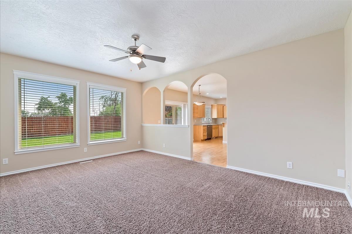 1024 S Eagle Rock Pl, Eagle, Idaho 83616, 4 Bedrooms, 2 Bathrooms, Residential For Sale, Price $499,900, 98961401