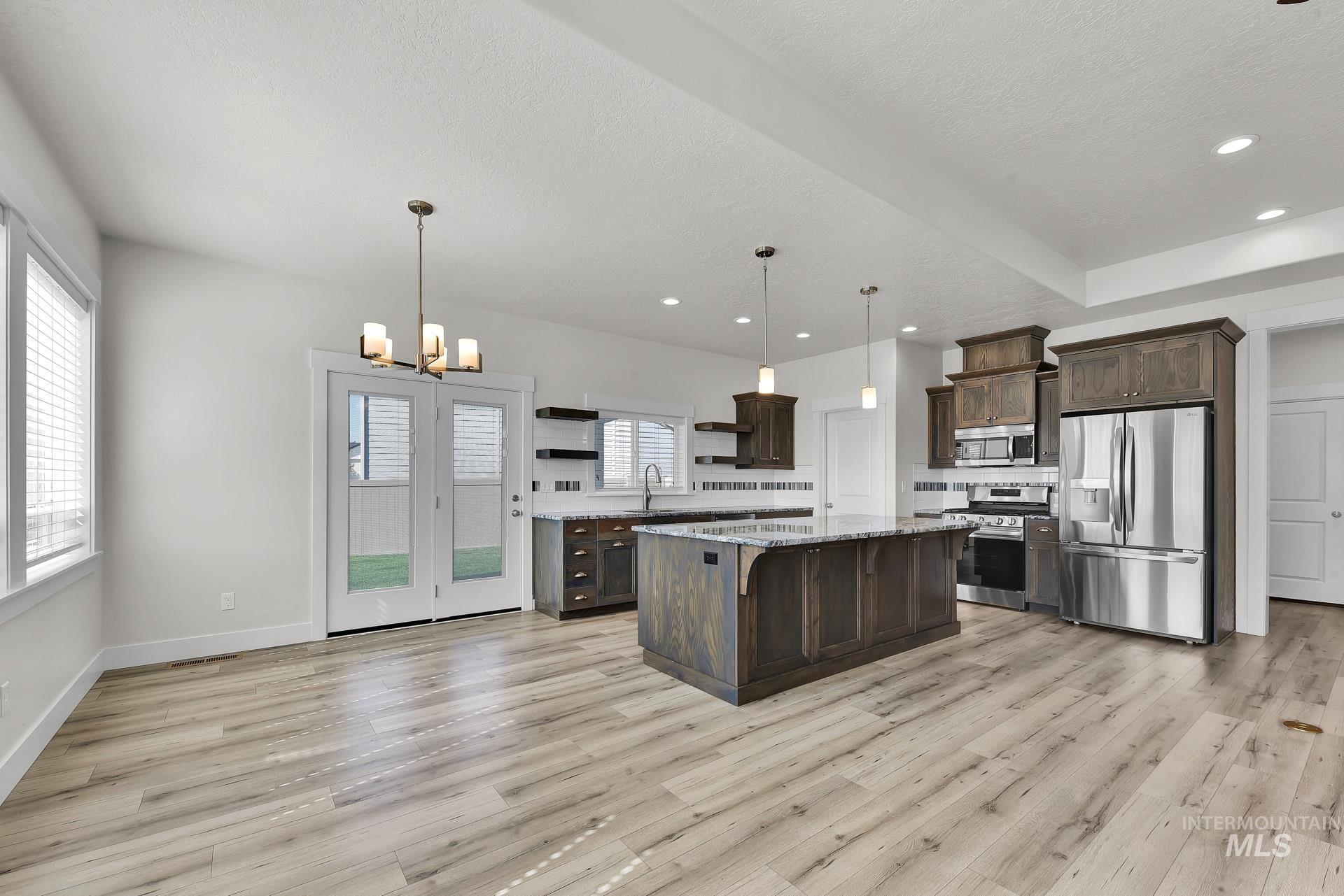 20139 Carbondale Ave, Caldwell, Idaho 83605, 4 Bedrooms, 2.5 Bathrooms, Residential For Sale, Price $569,000, 98961415