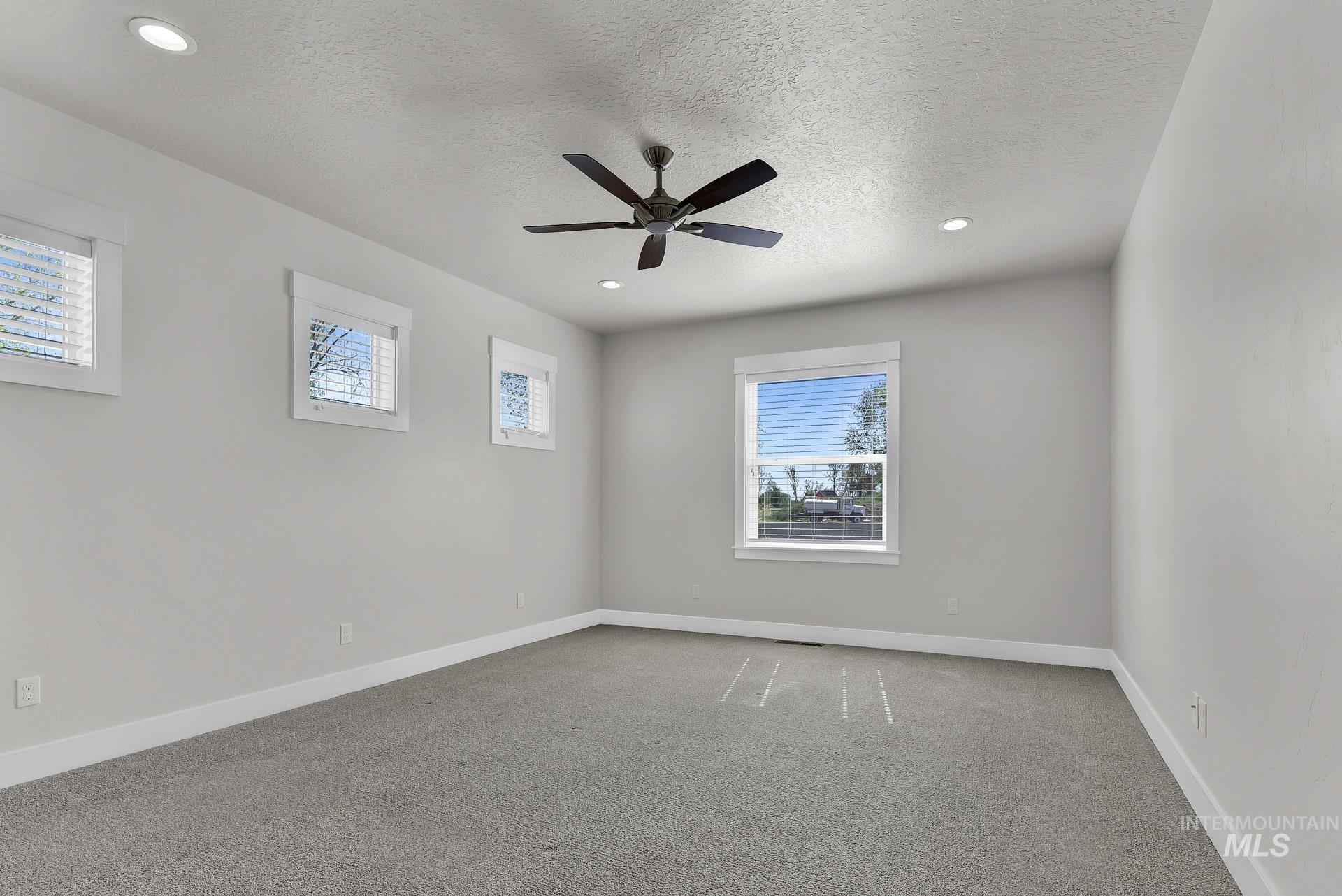 20139 Carbondale Ave, Caldwell, Idaho 83605, 4 Bedrooms, 2.5 Bathrooms, Residential For Sale, Price $569,000, 98961415