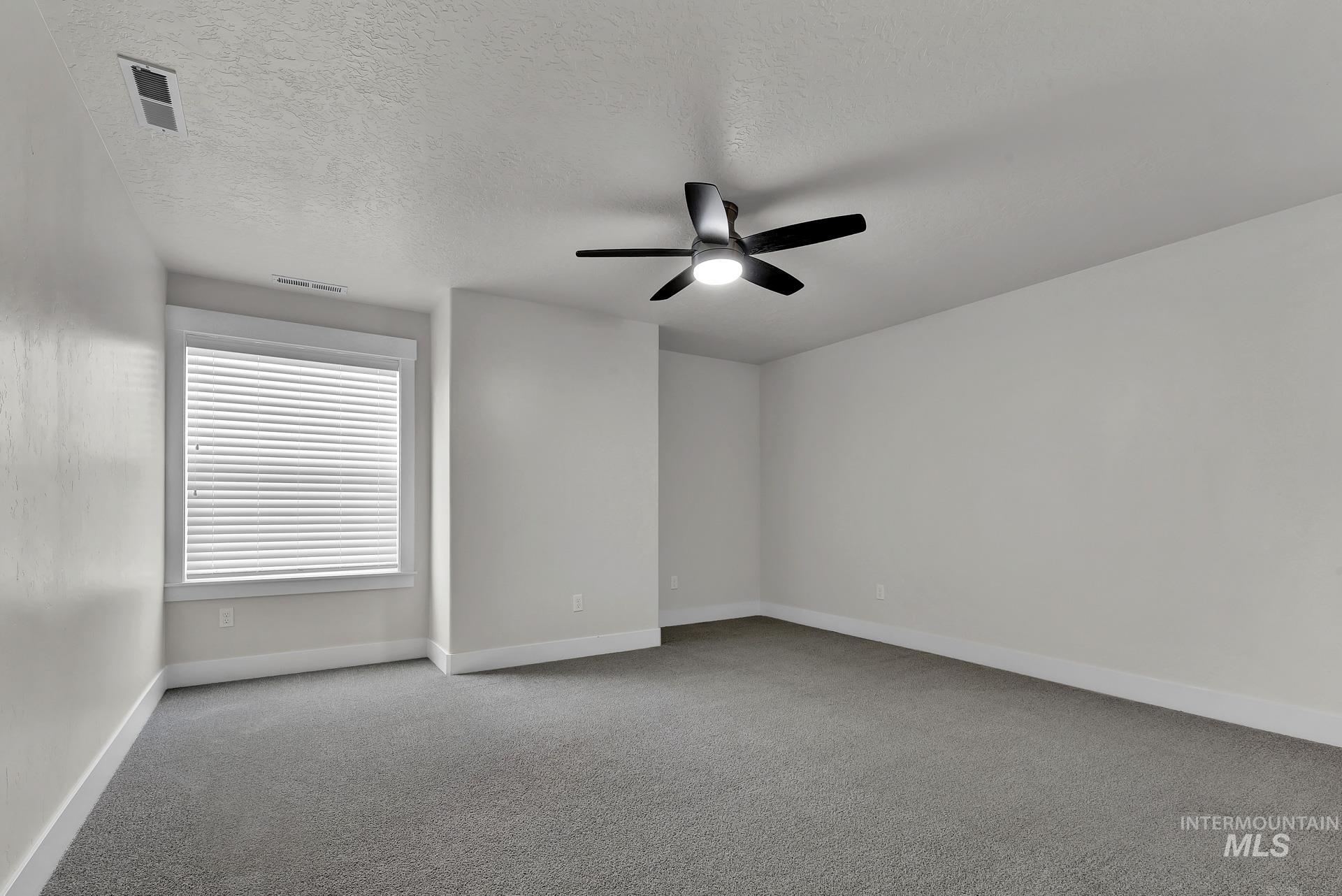 20139 Carbondale Ave, Caldwell, Idaho 83605, 4 Bedrooms, 2.5 Bathrooms, Residential For Sale, Price $569,000, 98961415