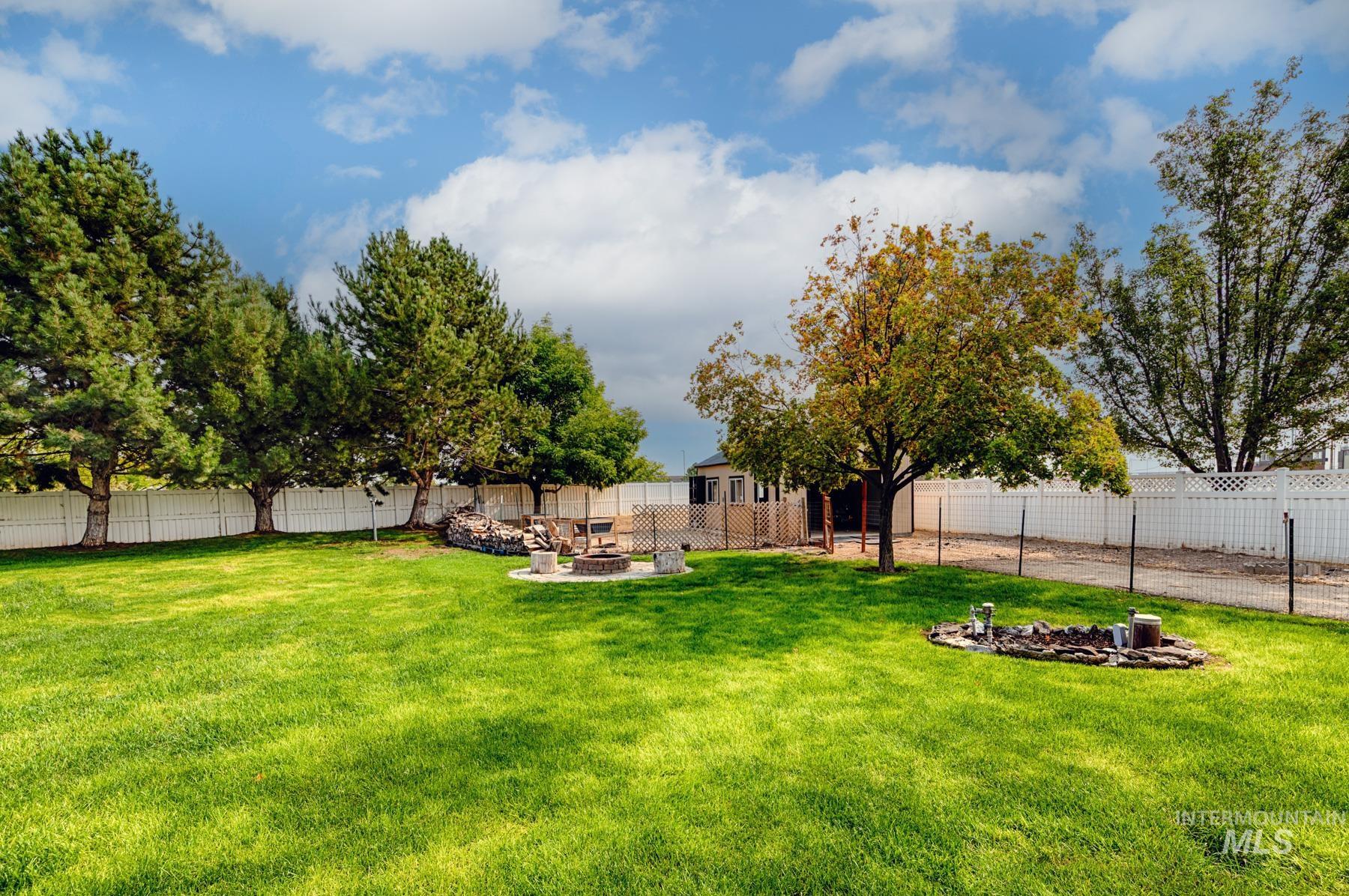 1276 N Cambrick Dr, Kuna, Idaho 83634, 6 Bedrooms, 4 Bathrooms, Residential For Sale, Price $735,000, 98961416