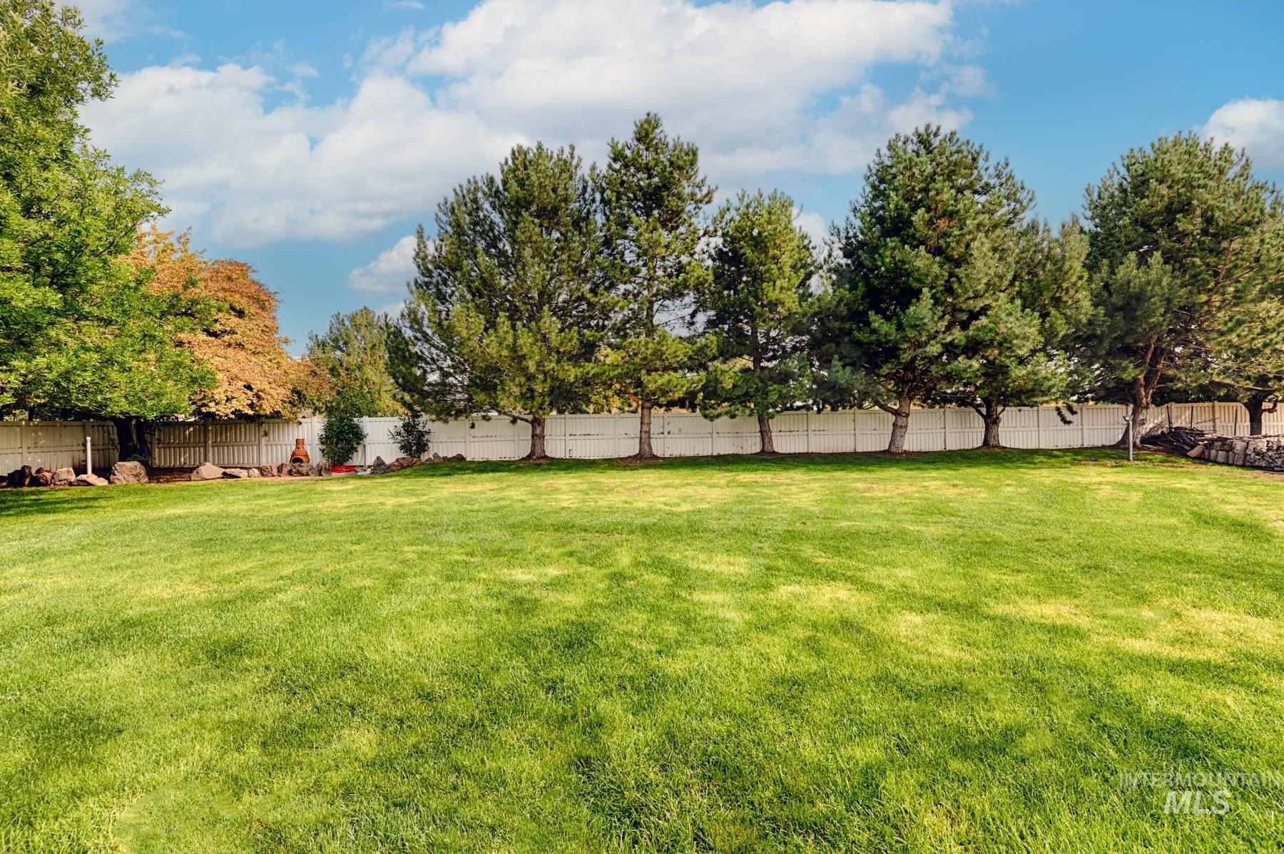 1276 N Cambrick Dr, Kuna, Idaho 83634, 6 Bedrooms, 4 Bathrooms, Residential For Sale, Price $735,000, 98961416