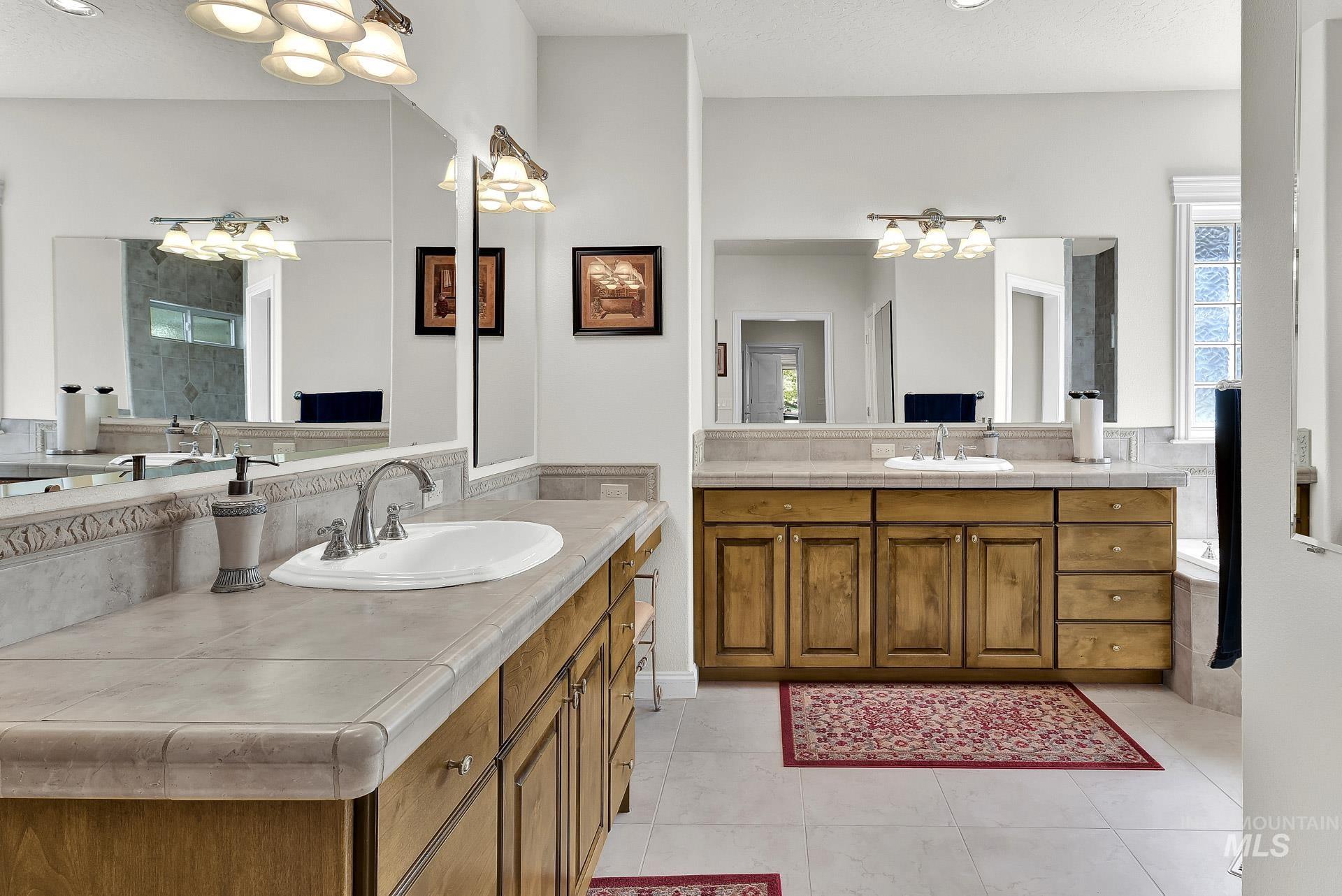 12306 Whitechapel Way, Nampa, Idaho 83686, 4 Bedrooms, 3.5 Bathrooms, Residential For Sale, Price $939,500, 98961420