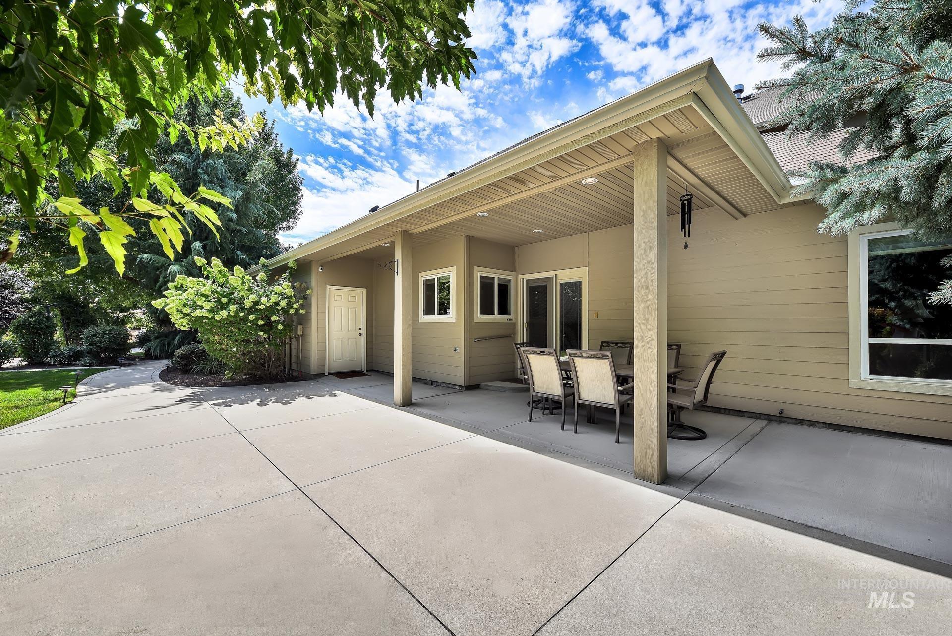 12306 Whitechapel Way, Nampa, Idaho 83686, 4 Bedrooms, 3.5 Bathrooms, Residential For Sale, Price $939,500, 98961420