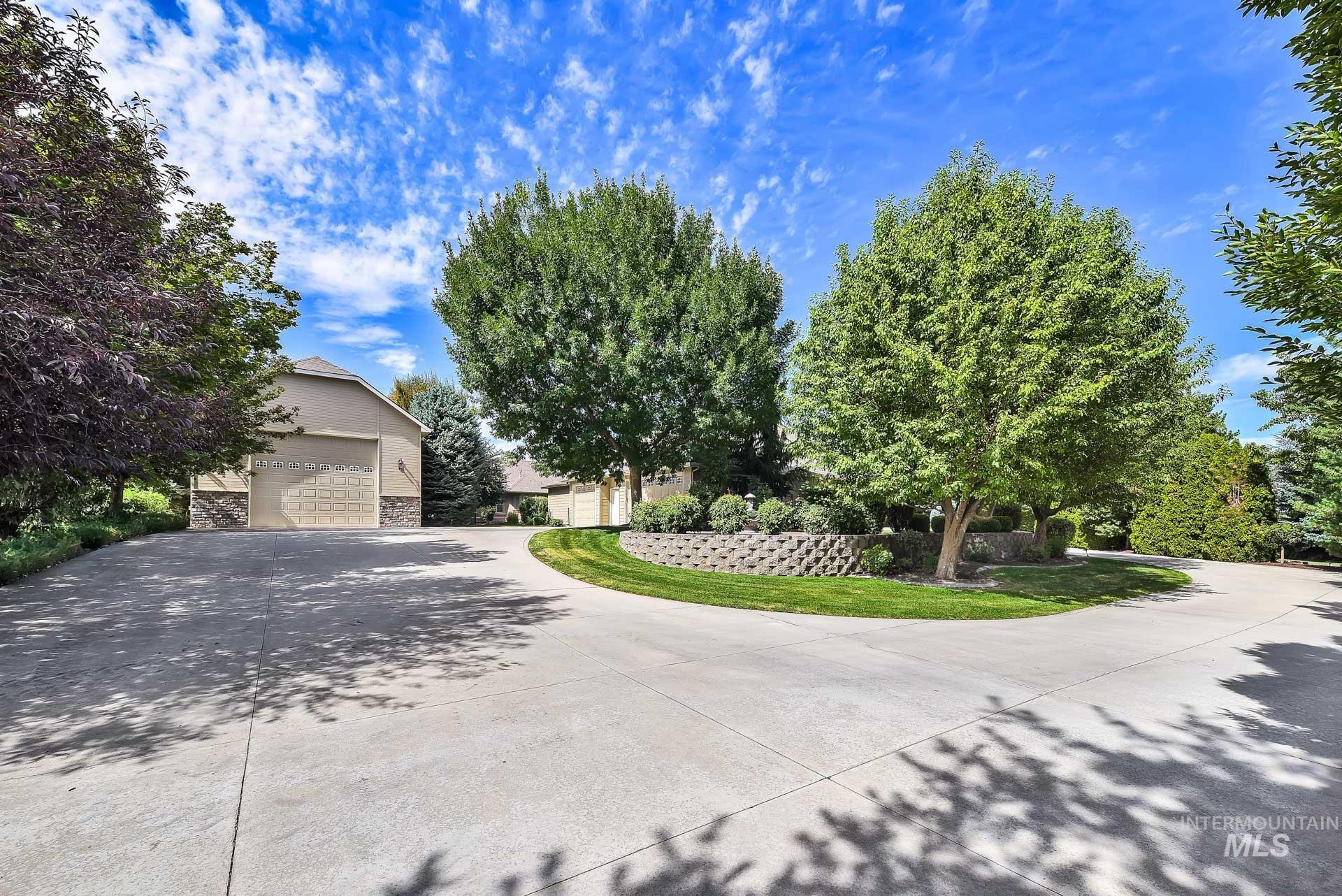 12306 Whitechapel Way, Nampa, Idaho 83686, 4 Bedrooms, 3.5 Bathrooms, Residential For Sale, Price $939,500, 98961420