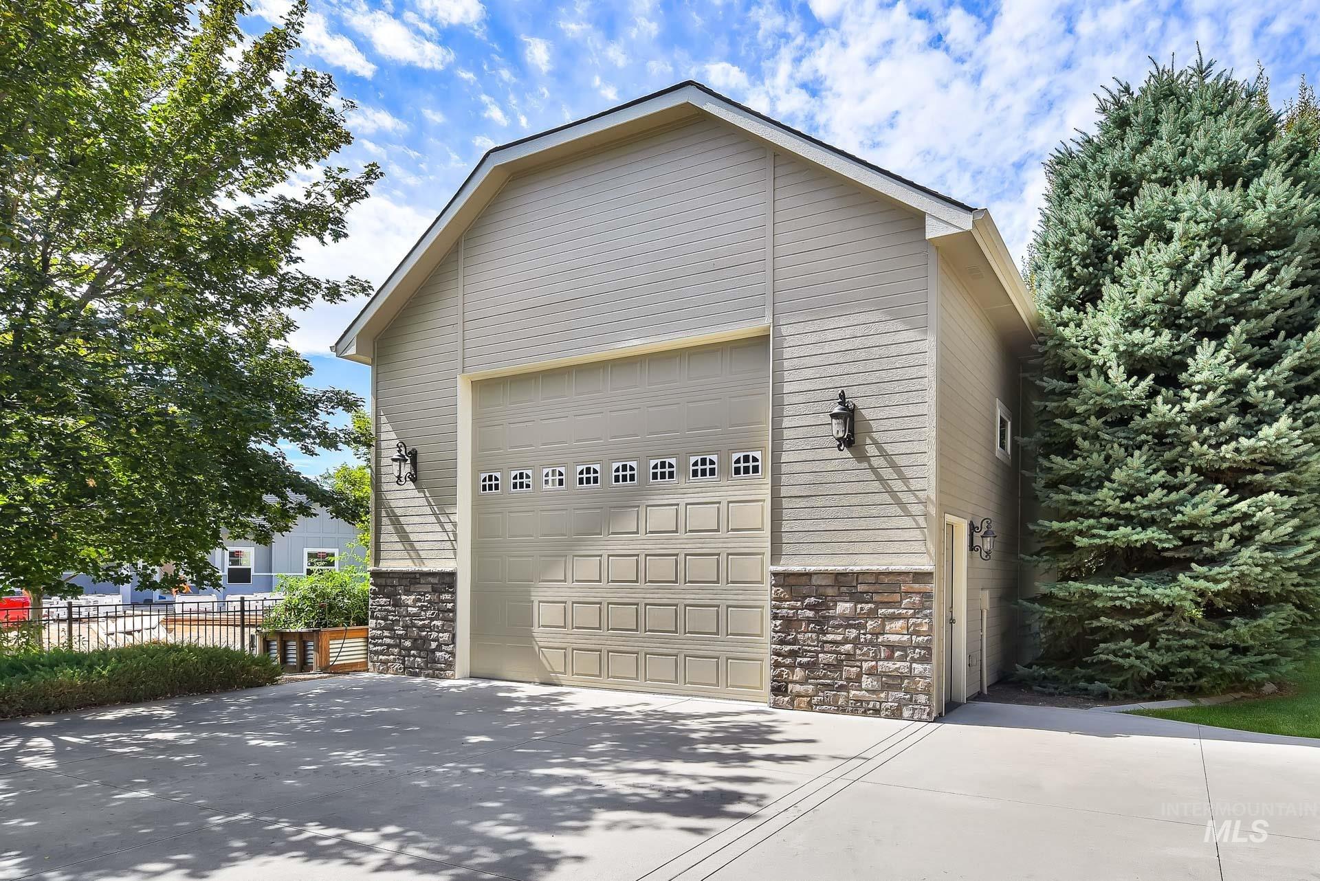 12306 Whitechapel Way, Nampa, Idaho 83686, 4 Bedrooms, 3.5 Bathrooms, Residential For Sale, Price $939,500, 98961420