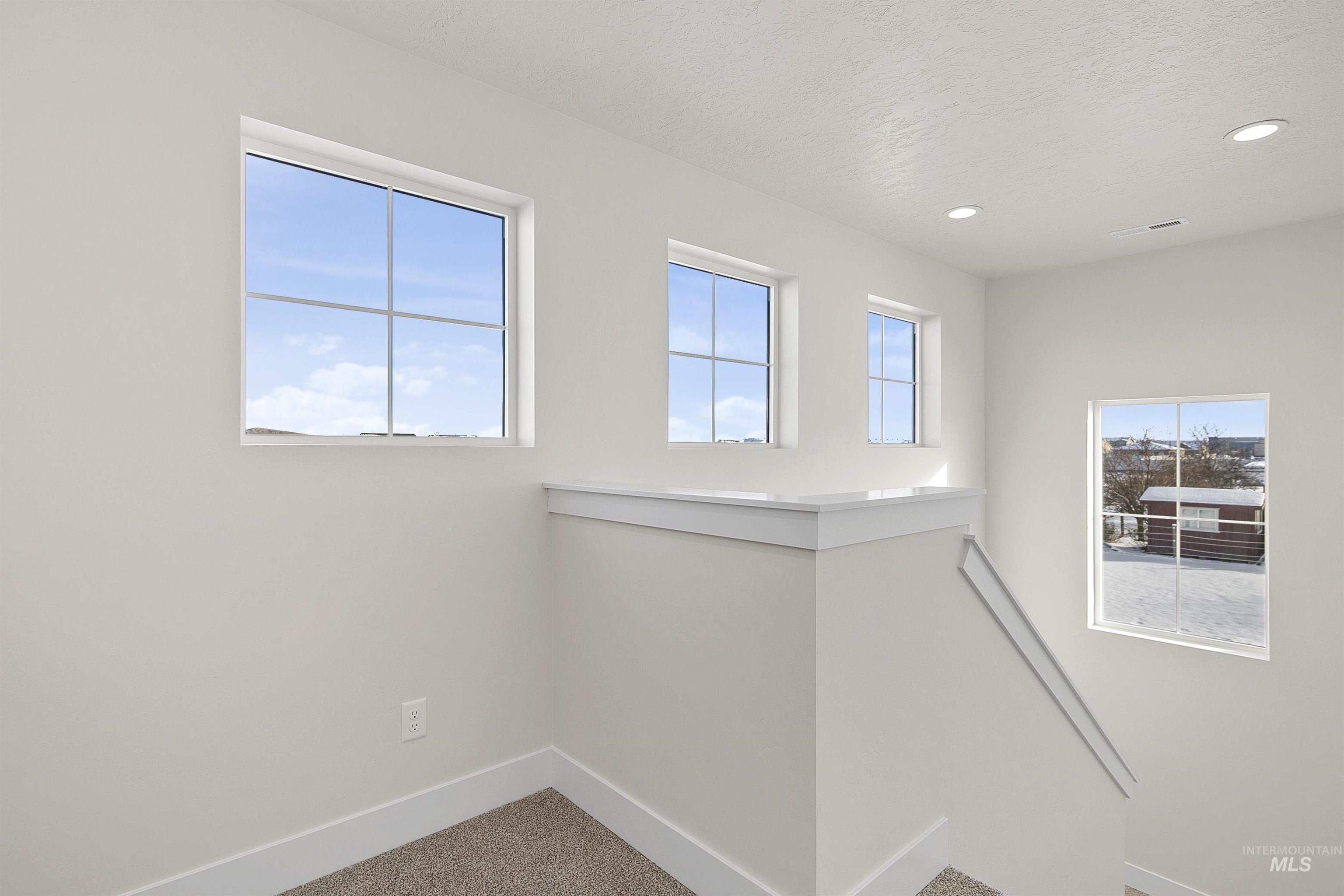 6199 W Parachute Dr., Meridian, Idaho 83646, 4 Bedrooms, 2.5 Bathrooms, Residential For Sale, Price $619,990, 98961423