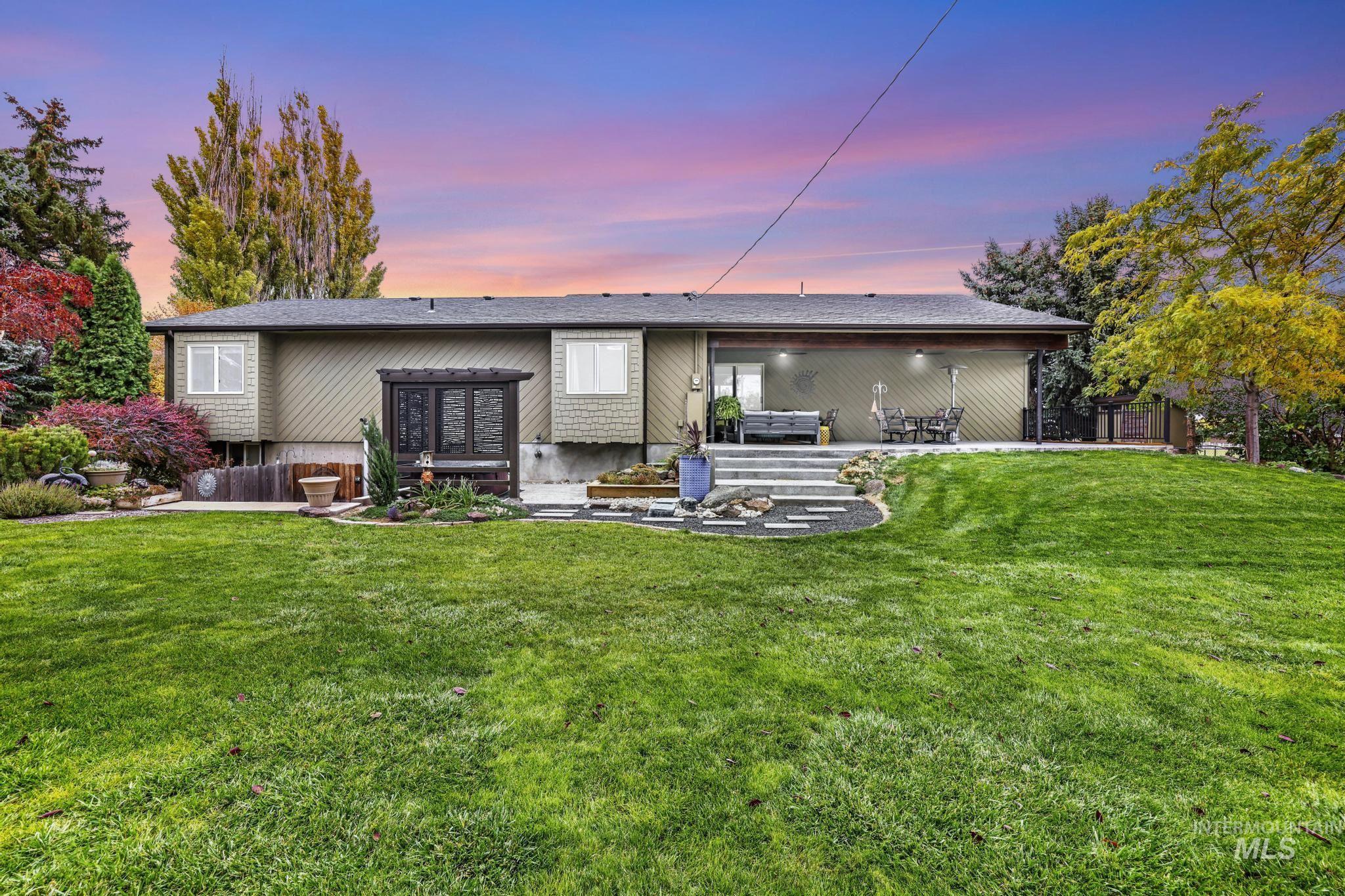 3426B E 4000 N, Kimberly, Idaho 83341, 5 Bedrooms, 3 Bathrooms, Residential For Sale, Price $659,900, 98961428