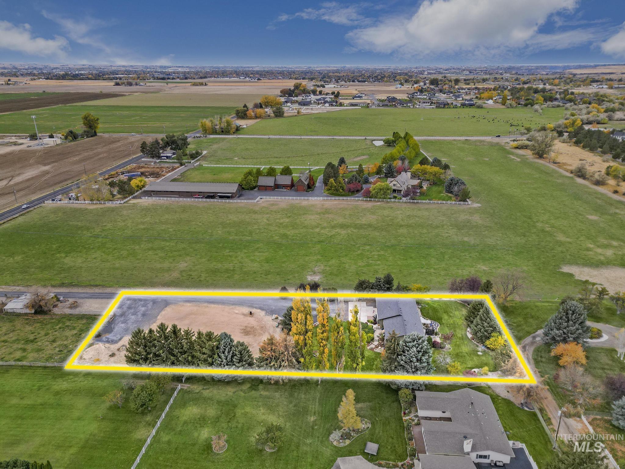 3426B E 4000 N, Kimberly, Idaho 83341, 5 Bedrooms, 3 Bathrooms, Residential For Sale, Price $659,900, 98961428
