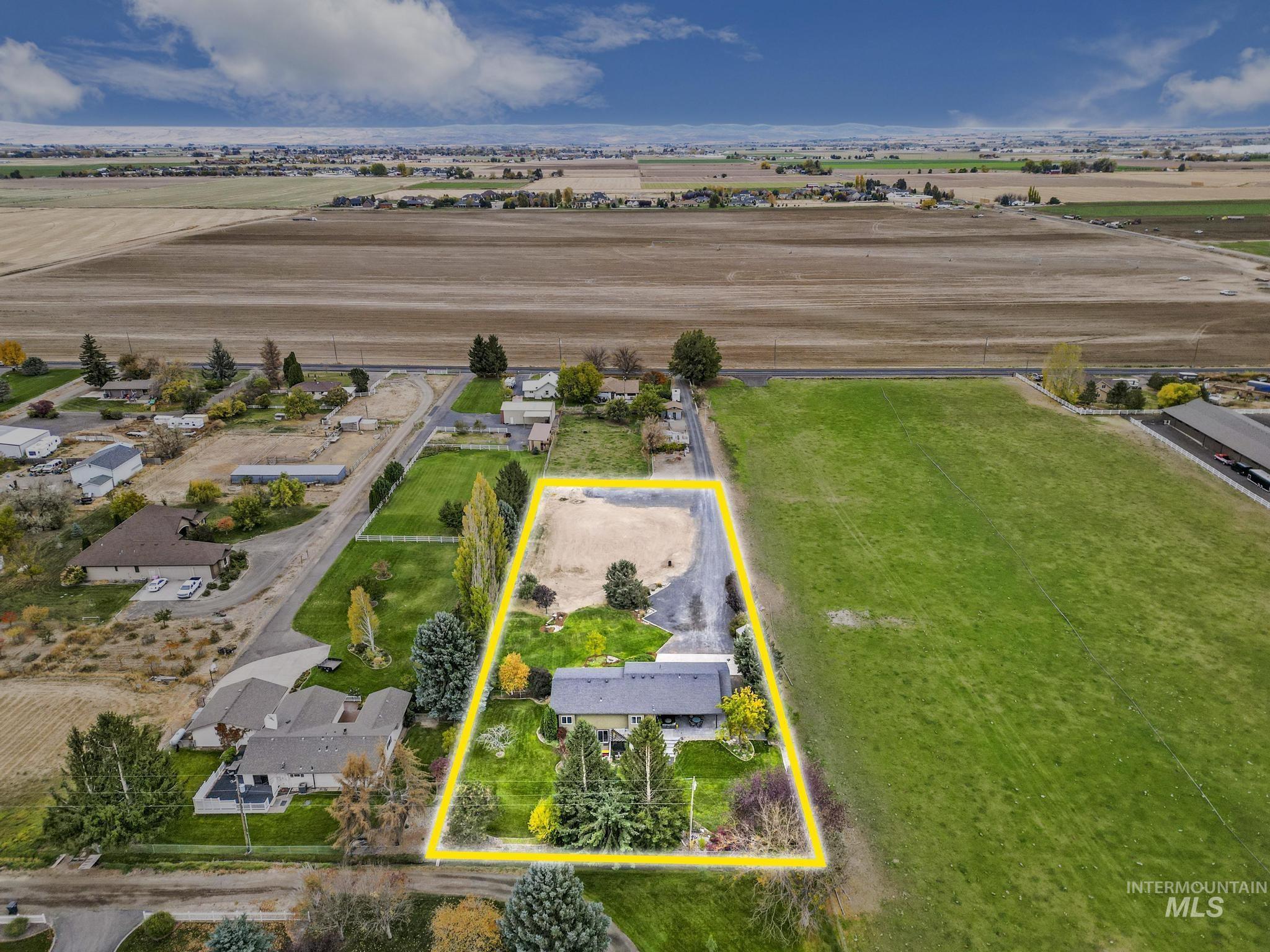 3426B E 4000 N, Kimberly, Idaho 83341, 5 Bedrooms, 3 Bathrooms, Residential For Sale, Price $659,900, 98961428