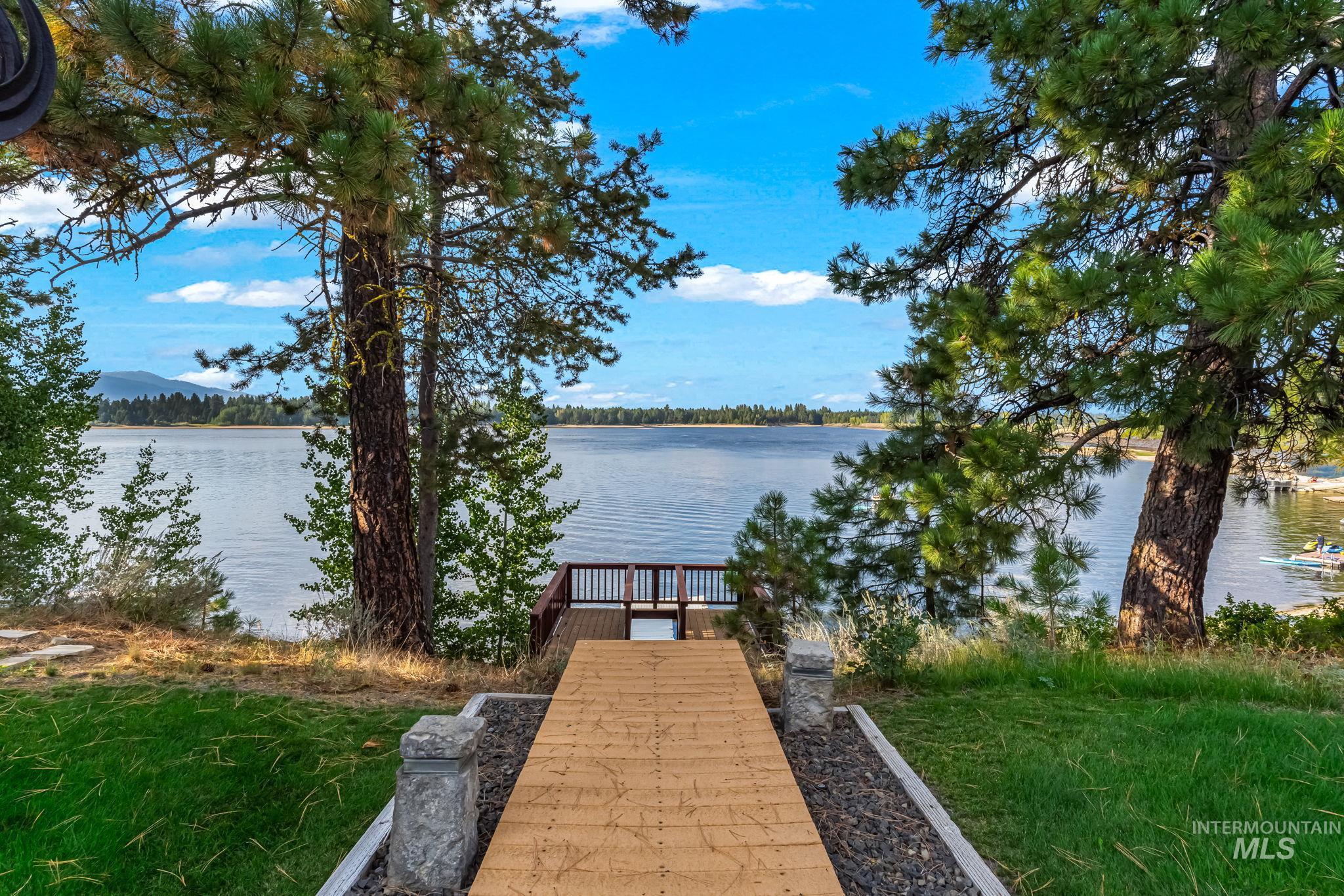 164 Shadows Trail Lane, Donnelly, Idaho 83615, 4 Bedrooms, 2.5 Bathrooms, Residential For Sale, Price $3,595,000, 98961430