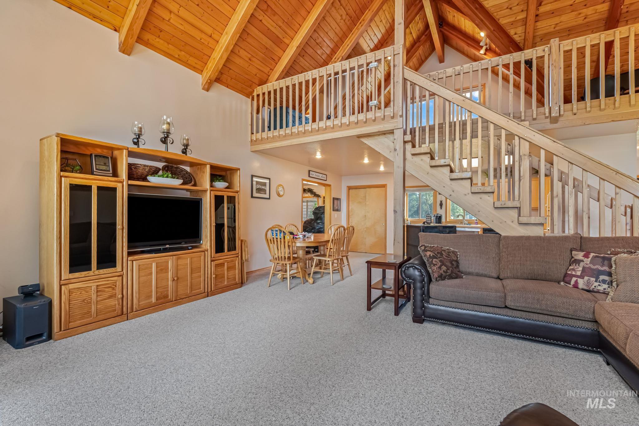 164 Shadows Trail Lane, Donnelly, Idaho 83615, 4 Bedrooms, 2.5 Bathrooms, Residential For Sale, Price $3,595,000, 98961430