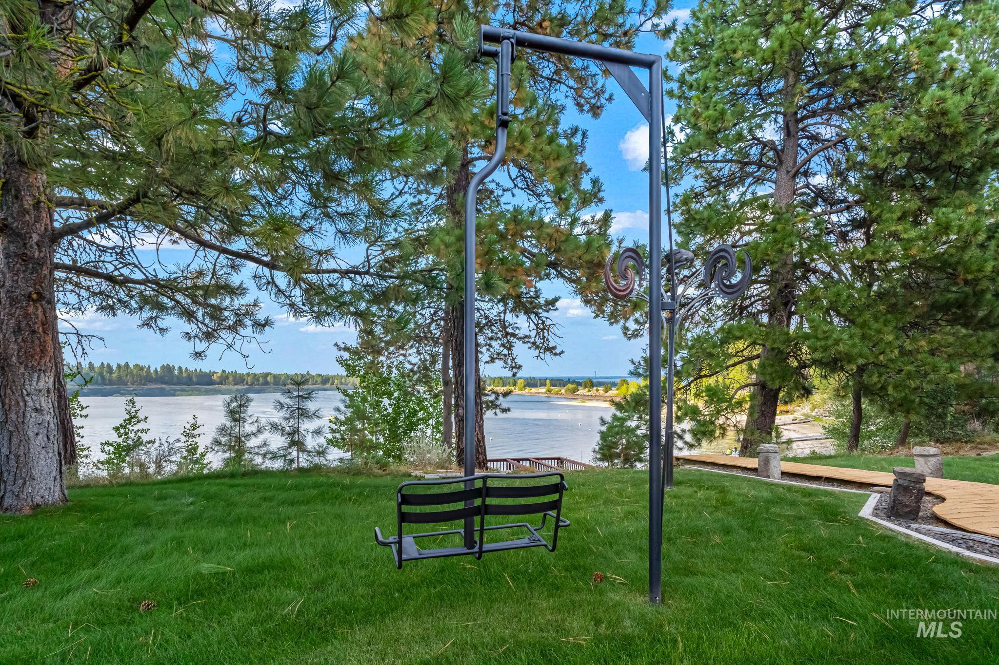 164 Shadows Trail Lane, Donnelly, Idaho 83615, 4 Bedrooms, 2.5 Bathrooms, Residential For Sale, Price $3,595,000, 98961430