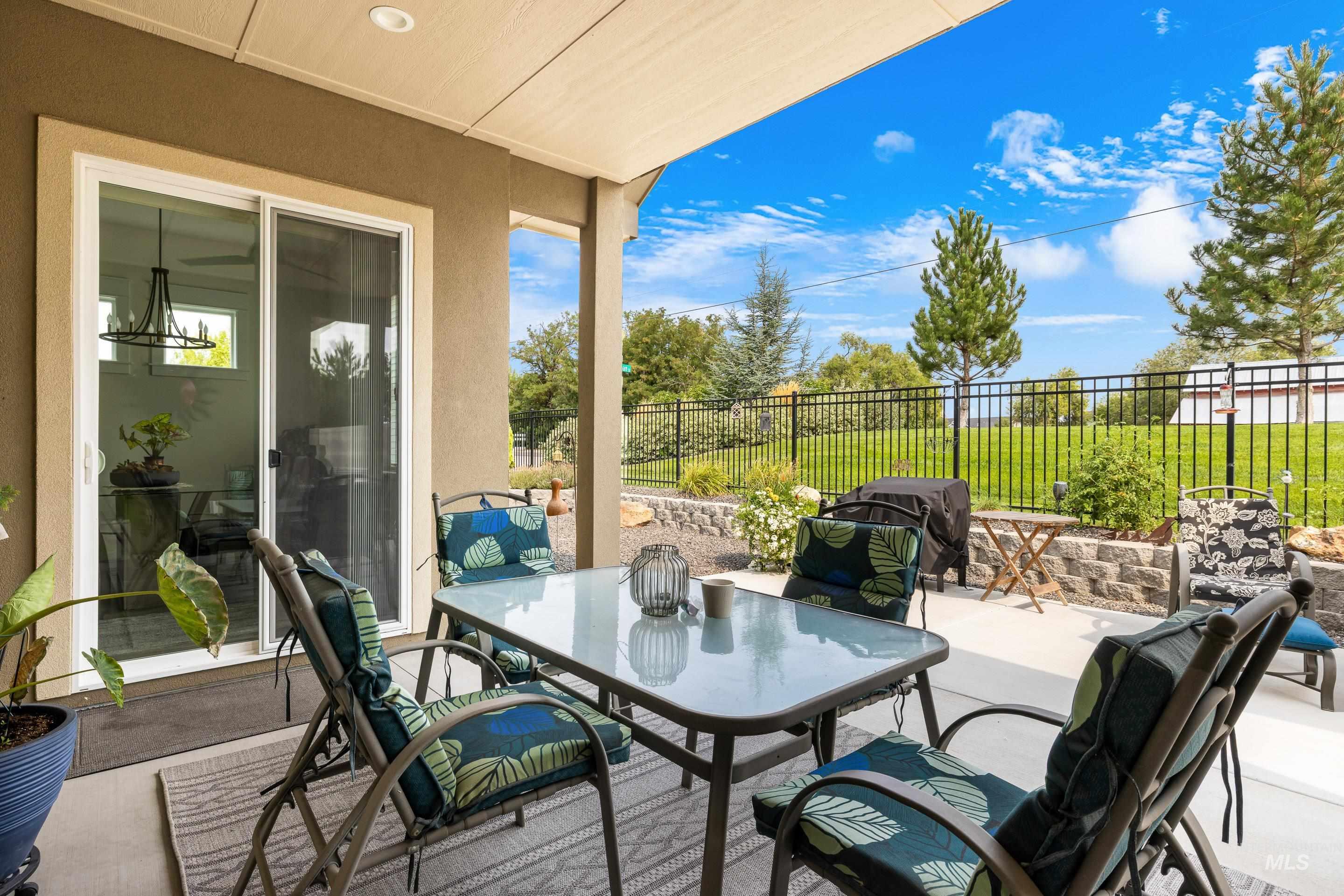 2502 N Finsbury Ave, Star, Idaho 83669, 3 Bedrooms, 2.5 Bathrooms, Residential For Sale, Price $739,000, 98961431