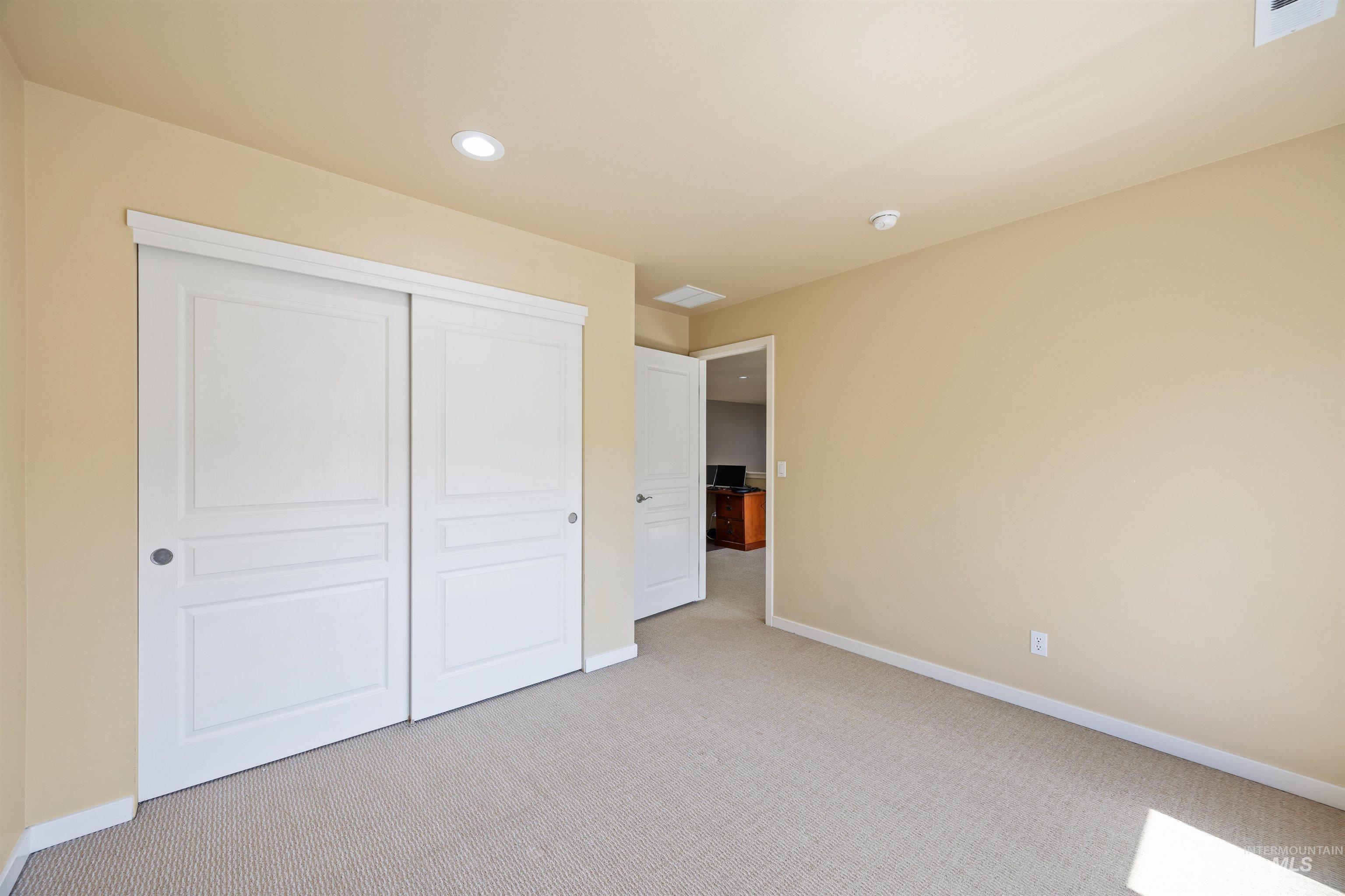 6112 E Gateway Court, Boise, Idaho 83716, 3 Bedrooms, 2.5 Bathrooms, Residential For Sale, Price $835,000, 98961445