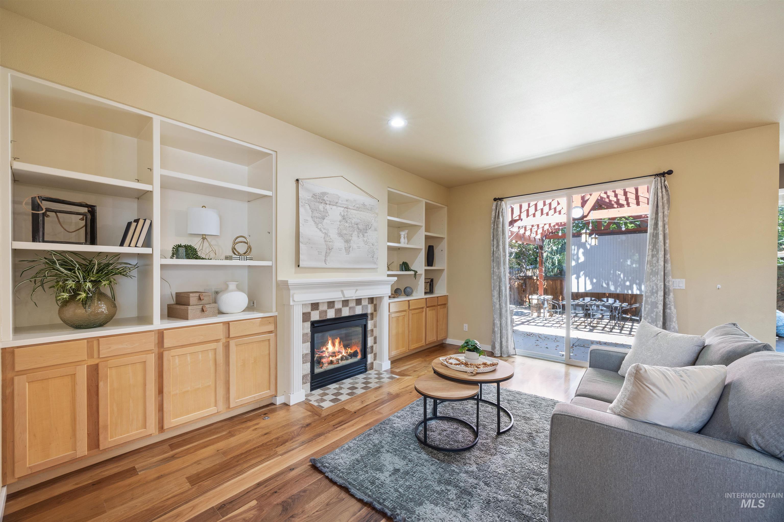 6112 E Gateway Court, Boise, Idaho 83716, 3 Bedrooms, 2.5 Bathrooms, Residential For Sale, Price $835,000, 98961445