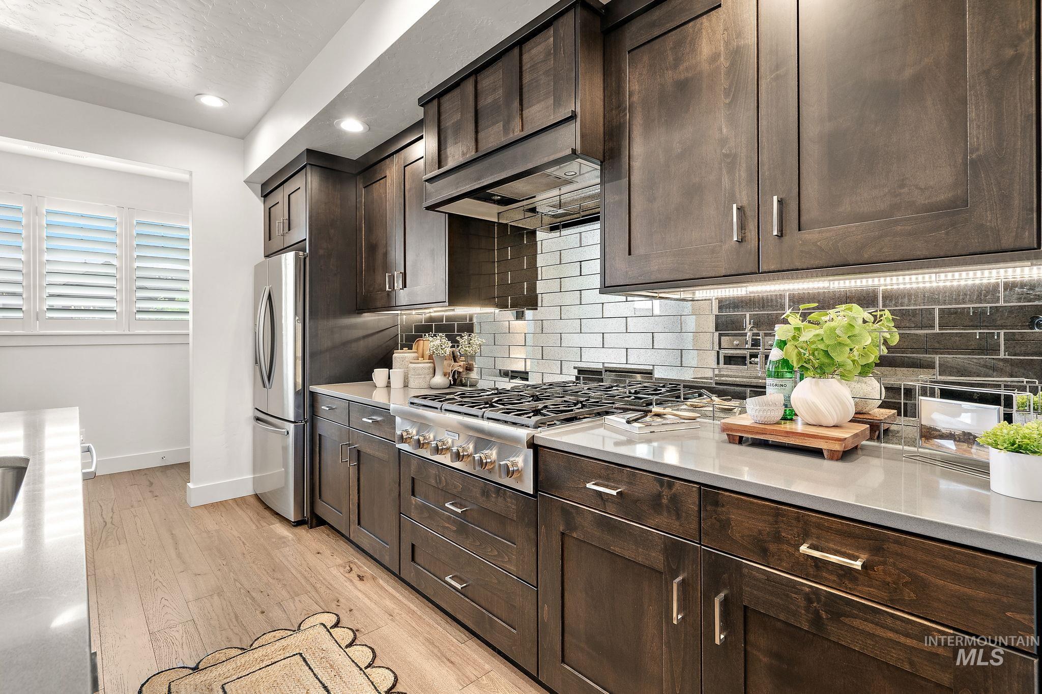3033 S Trailwood Way, Boise, Idaho 83716, 3 Bedrooms, 3.5 Bathrooms, Residential For Sale, Price $669,900, 98961451