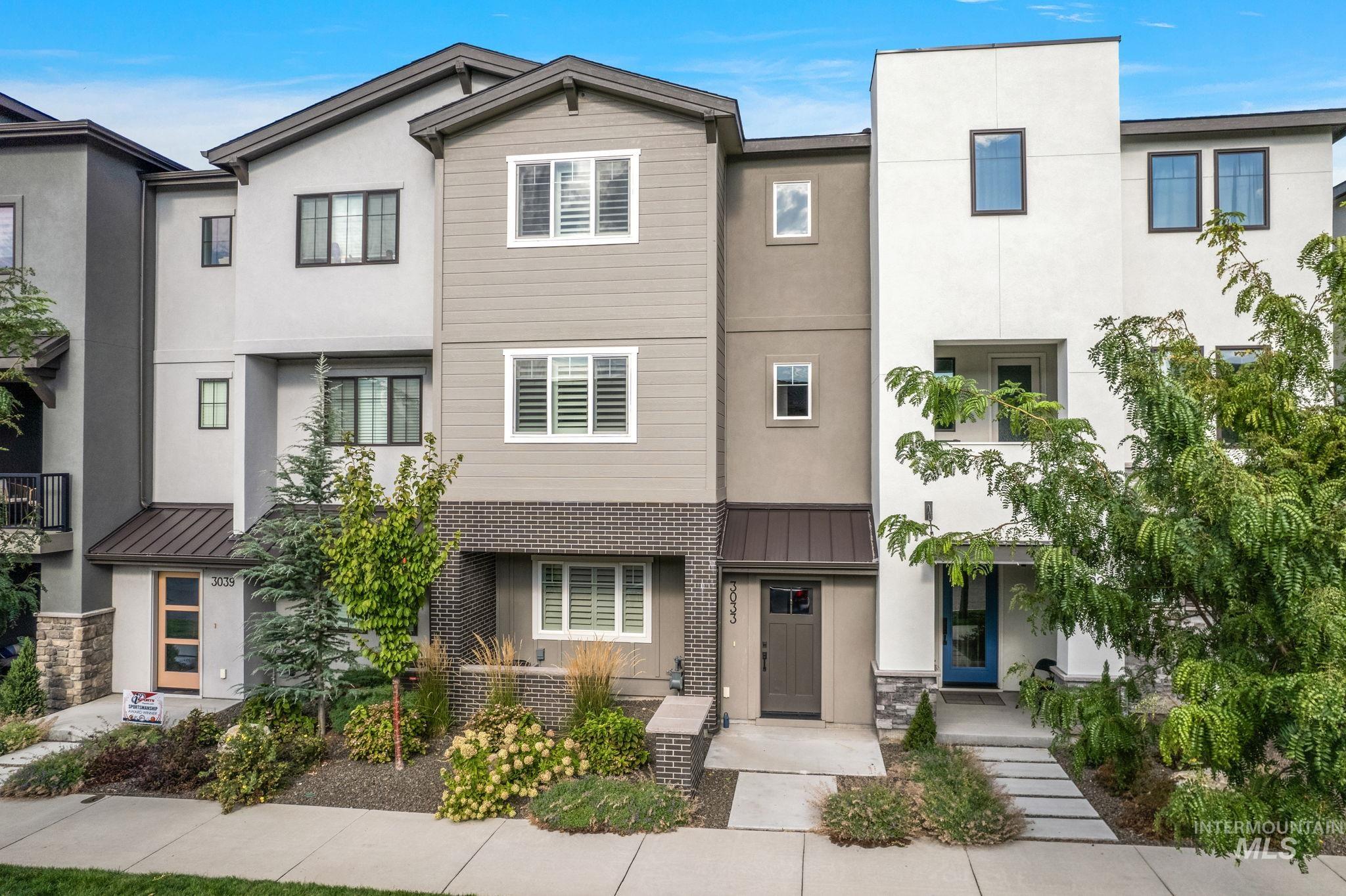 3033 S Trailwood Way, Boise, Idaho 83716, 3 Bedrooms, 3.5 Bathrooms, Residential For Sale, Price $669,900, 98961451