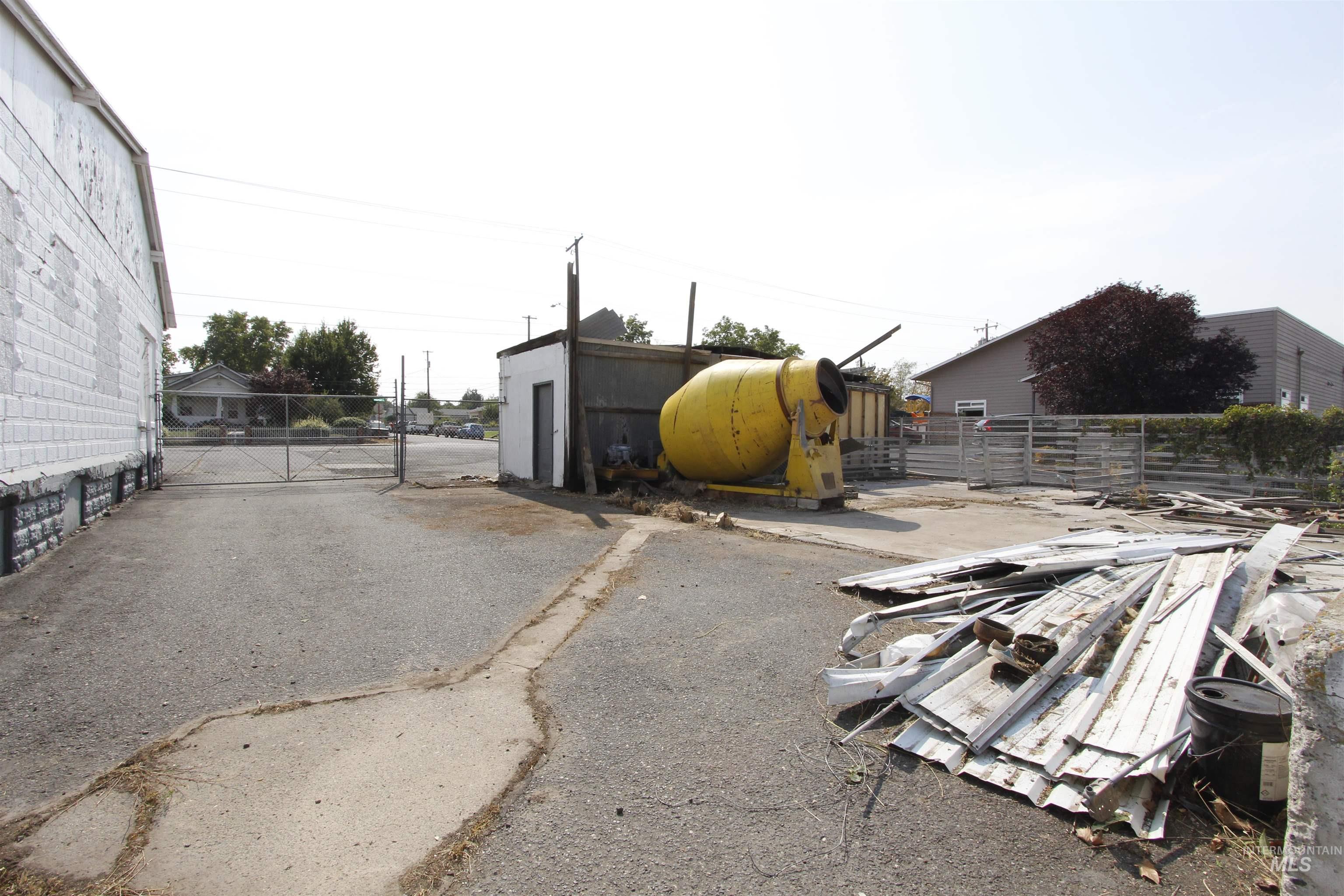 View of yard with a gate