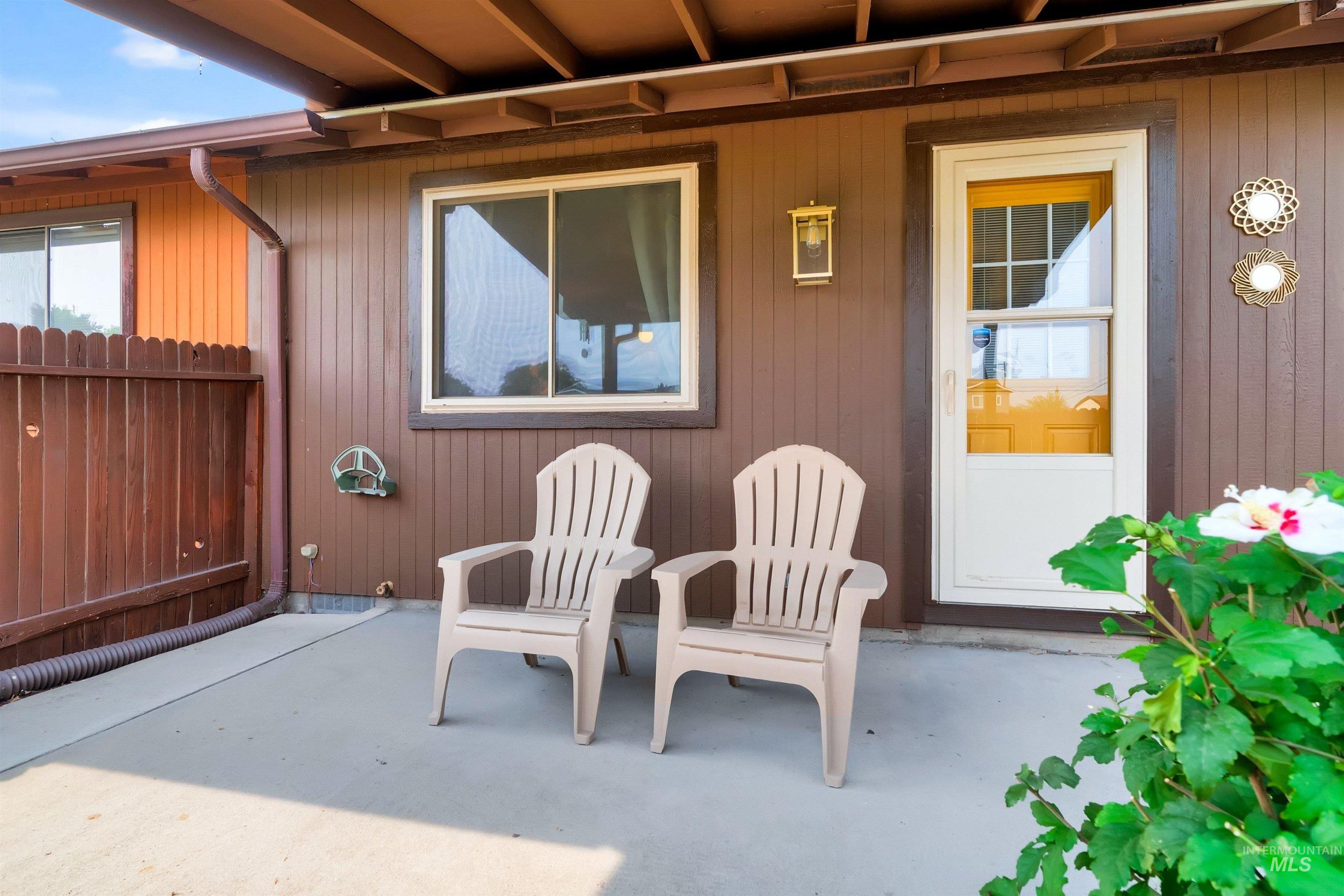 868 S Phillippi St, Boise, Idaho 83705-1935, 2 Bedrooms, 1 Bathroom, Residential For Sale, Price $349,000, 98961467