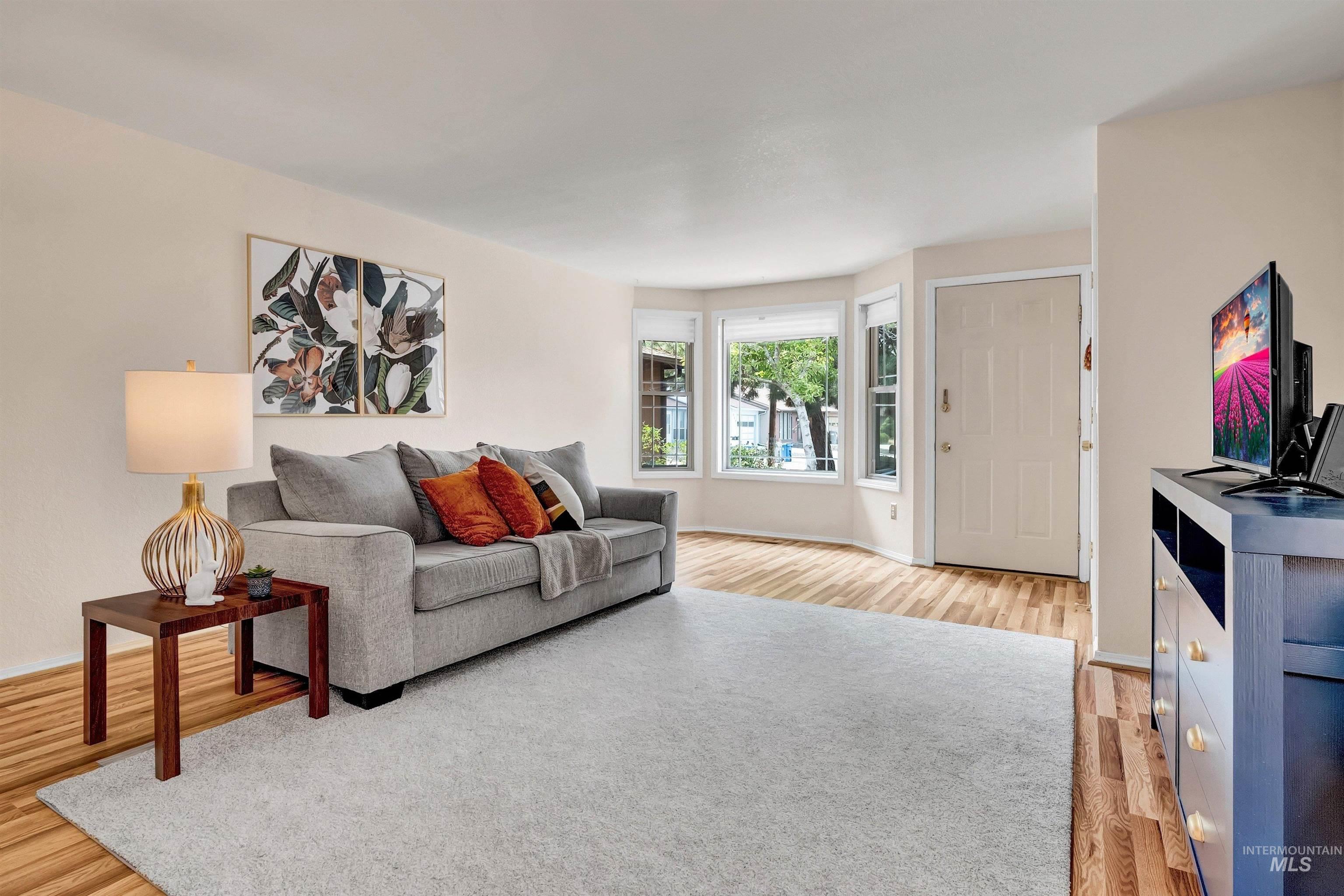 868 S Phillippi St, Boise, Idaho 83705-1935, 2 Bedrooms, 1 Bathroom, Residential For Sale, Price $349,000, 98961467