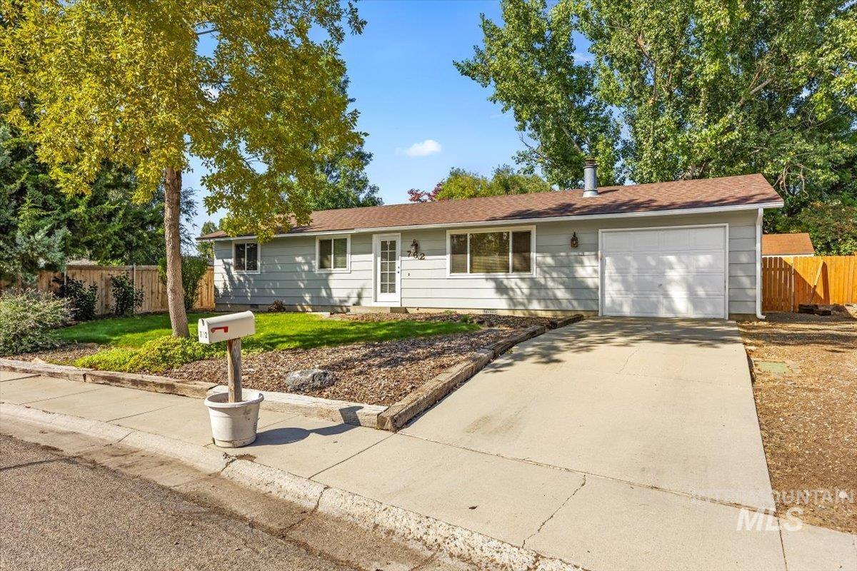 762 W Mendi Pl, Kuna, Idaho 83634, 3 Bedrooms, 1 Bathroom, Residential For Sale, Price $350,000, 98961475