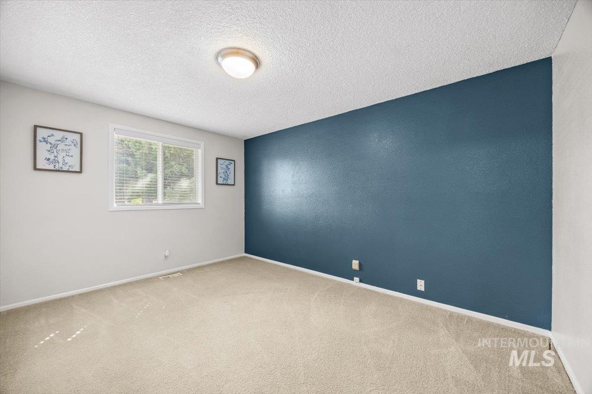 762 W Mendi Pl, Kuna, Idaho 83634, 3 Bedrooms, 1 Bathroom, Residential For Sale, Price $350,000, 98961475