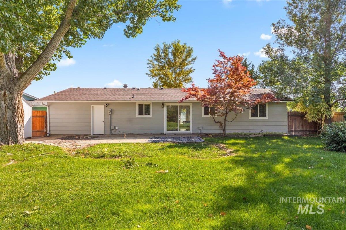 762 W Mendi Pl, Kuna, Idaho 83634, 3 Bedrooms, 1 Bathroom, Residential For Sale, Price $350,000, 98961475