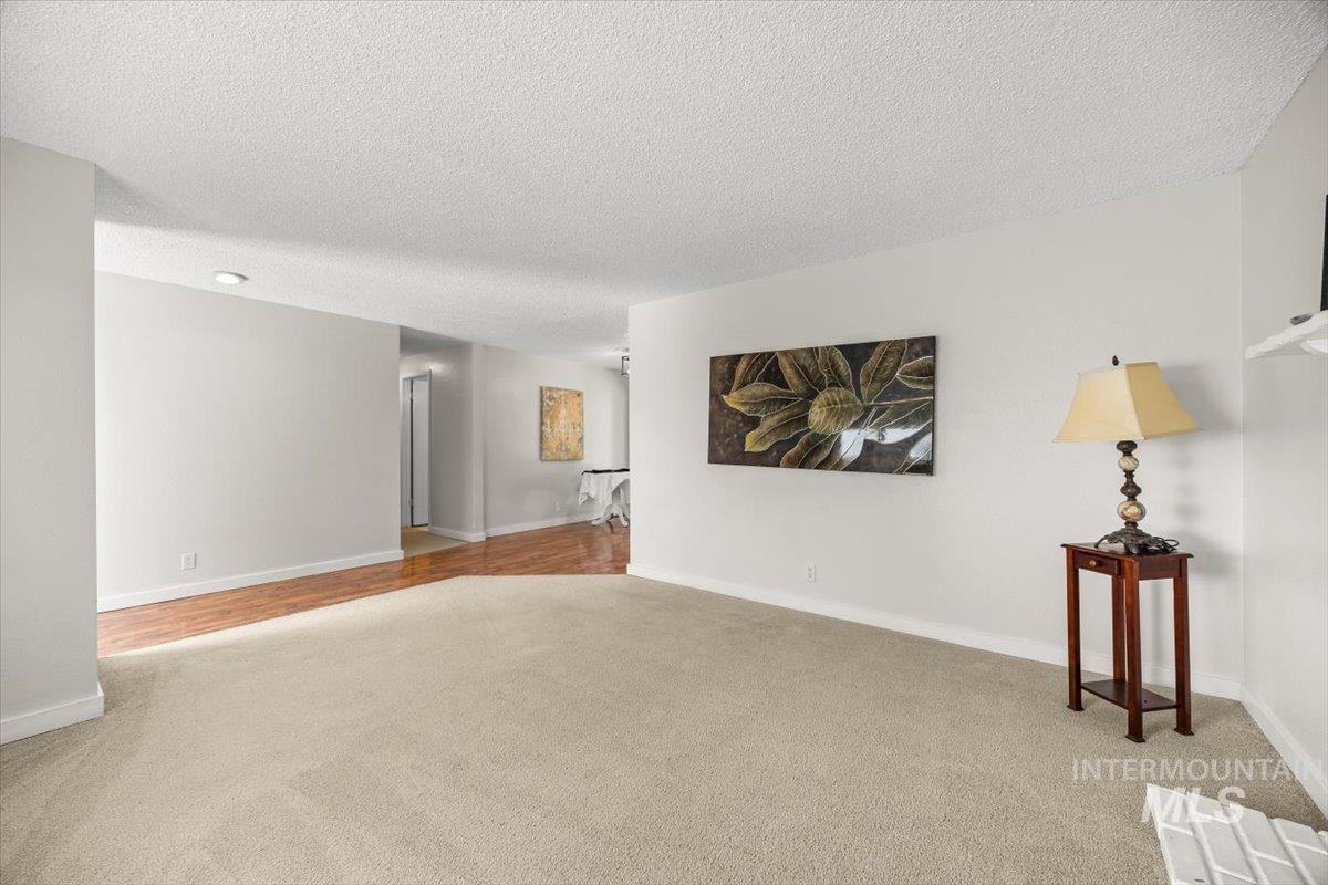 762 W Mendi Pl, Kuna, Idaho 83634, 3 Bedrooms, 1 Bathroom, Residential For Sale, Price $350,000, 98961475