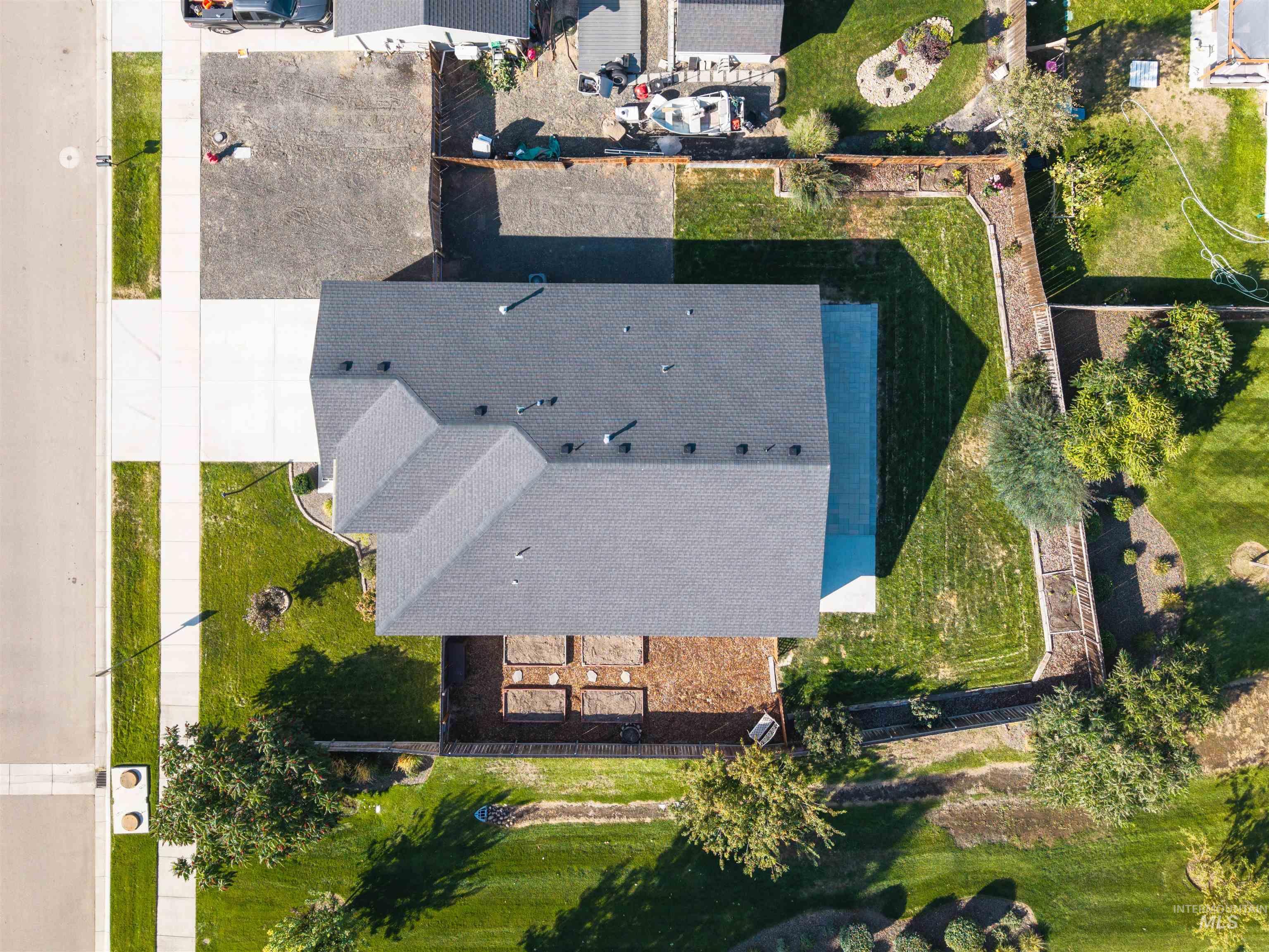 918 Quartzite Ave, Middleton, Idaho 83644, 3 Bedrooms, 2 Bathrooms, Residential For Sale, Price $399,000, 98961483
