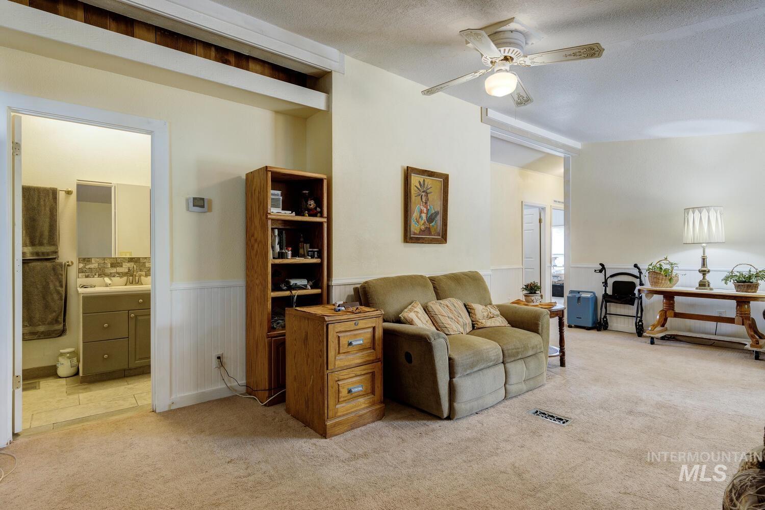 3334 NW 2nd Ave, New Plymouth, Idaho 83655-5050, 2 Bedrooms, 2 Bathrooms, Residential For Sale, Price $325,000, 98961494