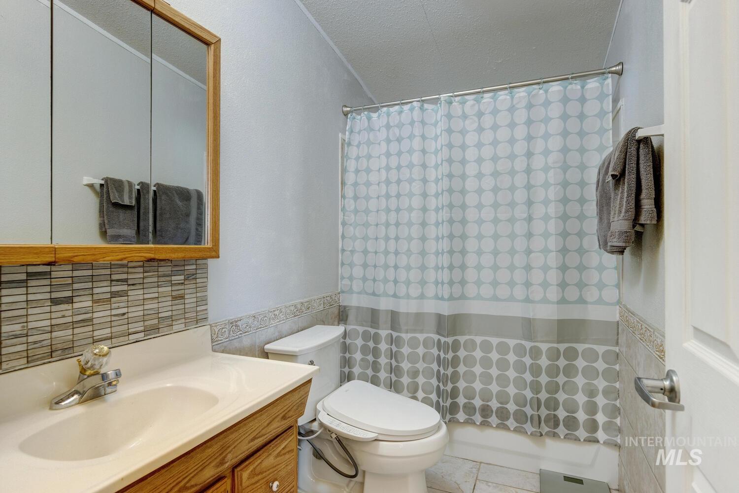 3334 NW 2nd Ave, New Plymouth, Idaho 83655-5050, 2 Bedrooms, 2 Bathrooms, Residential For Sale, Price $325,000, 98961494