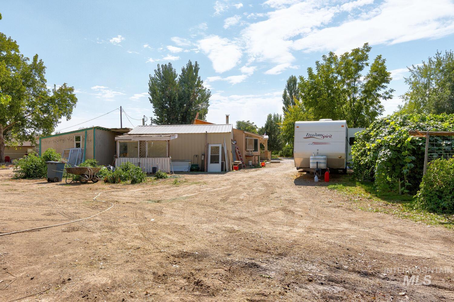 3334 NW 2nd Ave, New Plymouth, Idaho 83655-5050, 2 Bedrooms, 2 Bathrooms, Residential For Sale, Price $325,000, 98961494