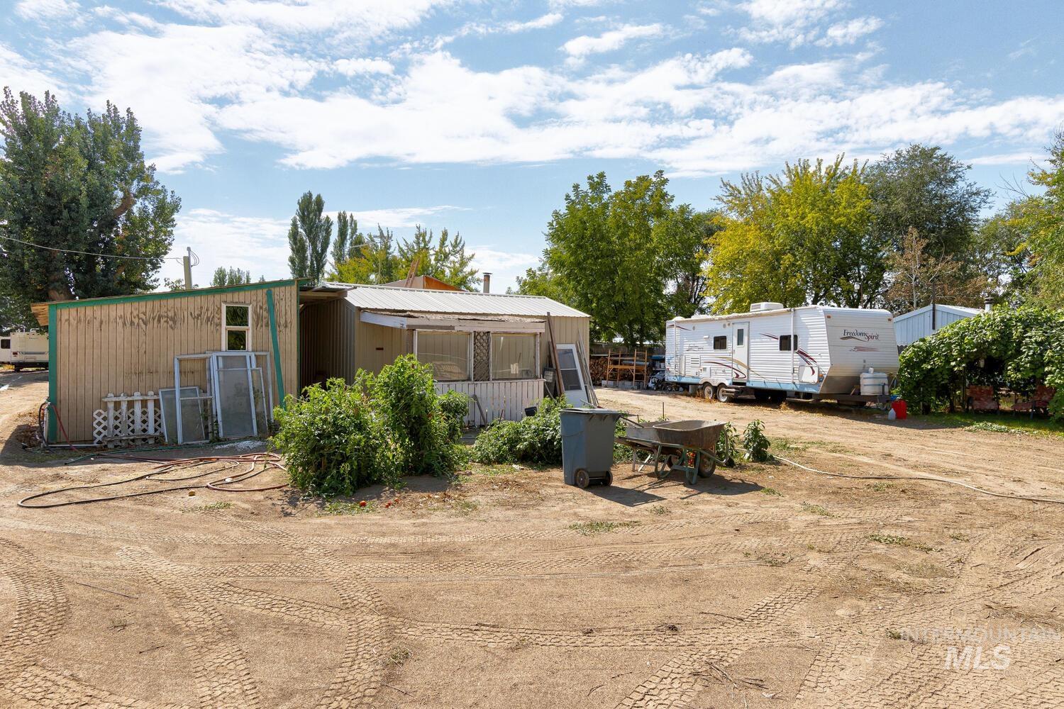 3334 NW 2nd Ave, New Plymouth, Idaho 83655-5050, 2 Bedrooms, 2 Bathrooms, Residential For Sale, Price $325,000, 98961494
