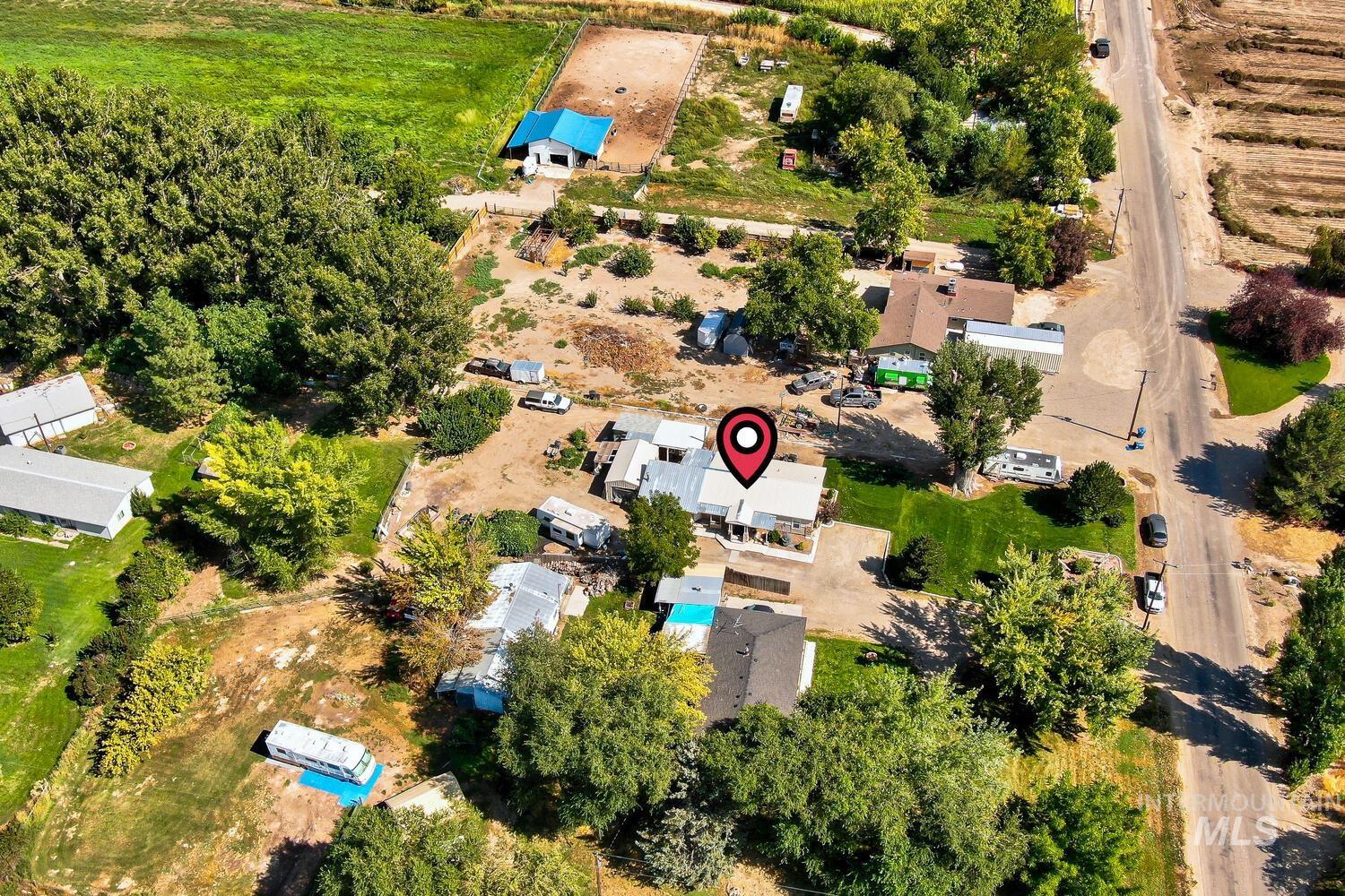 3334 NW 2nd Ave, New Plymouth, Idaho 83655-5050, 2 Bedrooms, 2 Bathrooms, Residential For Sale, Price $325,000, 98961494