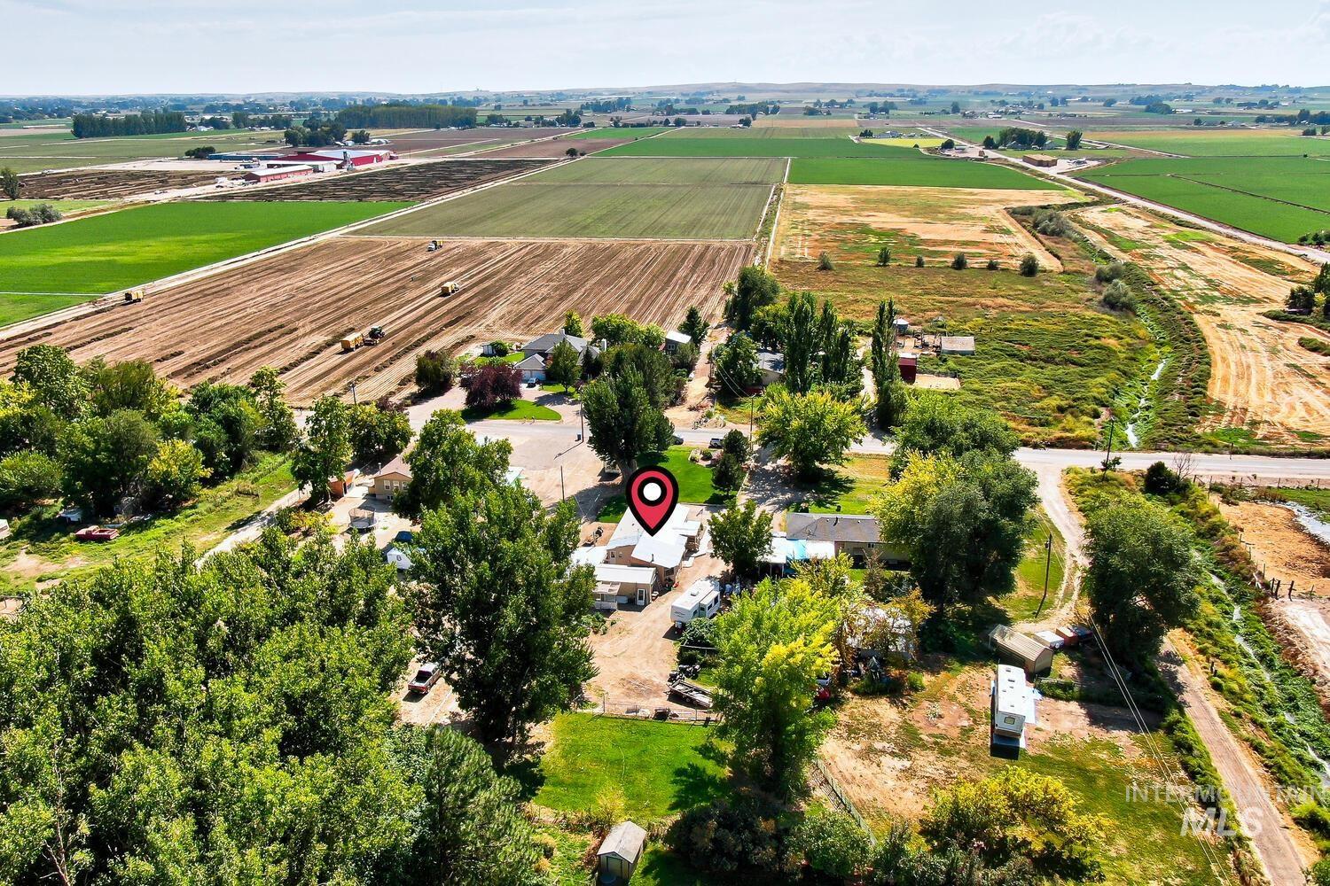 3334 NW 2nd Ave, New Plymouth, Idaho 83655-5050, 2 Bedrooms, 2 Bathrooms, Residential For Sale, Price $325,000, 98961494