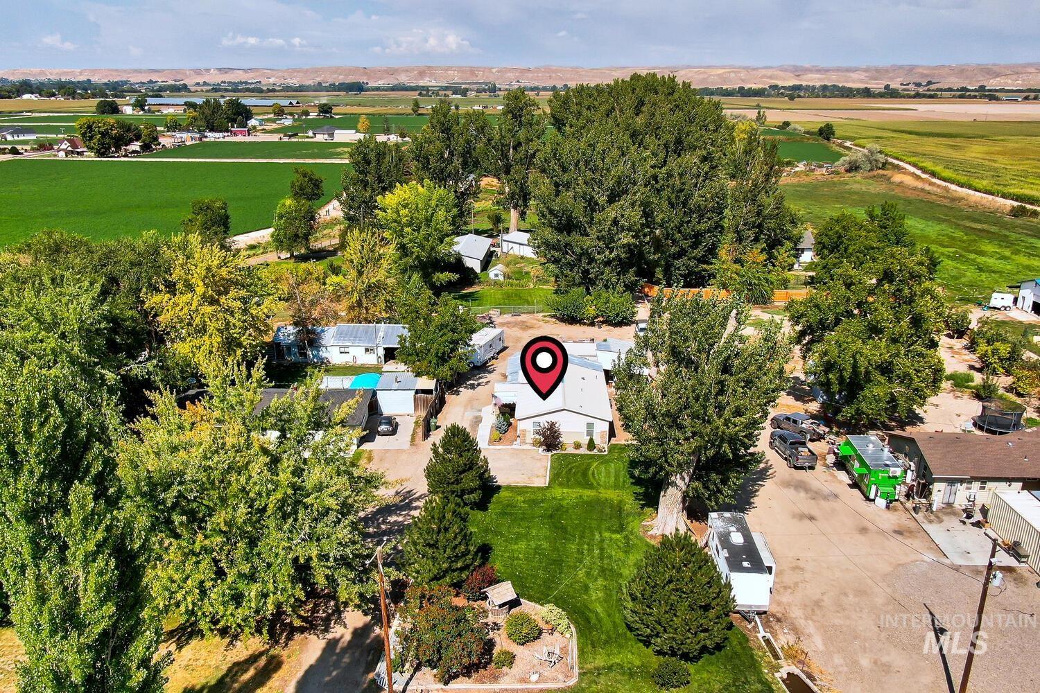 3334 NW 2nd Ave, New Plymouth, Idaho 83655-5050, 2 Bedrooms, 2 Bathrooms, Residential For Sale, Price $325,000, 98961494