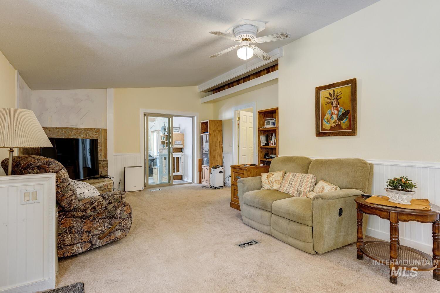 3334 NW 2nd Ave, New Plymouth, Idaho 83655-5050, 2 Bedrooms, 2 Bathrooms, Residential For Sale, Price $325,000, 98961494