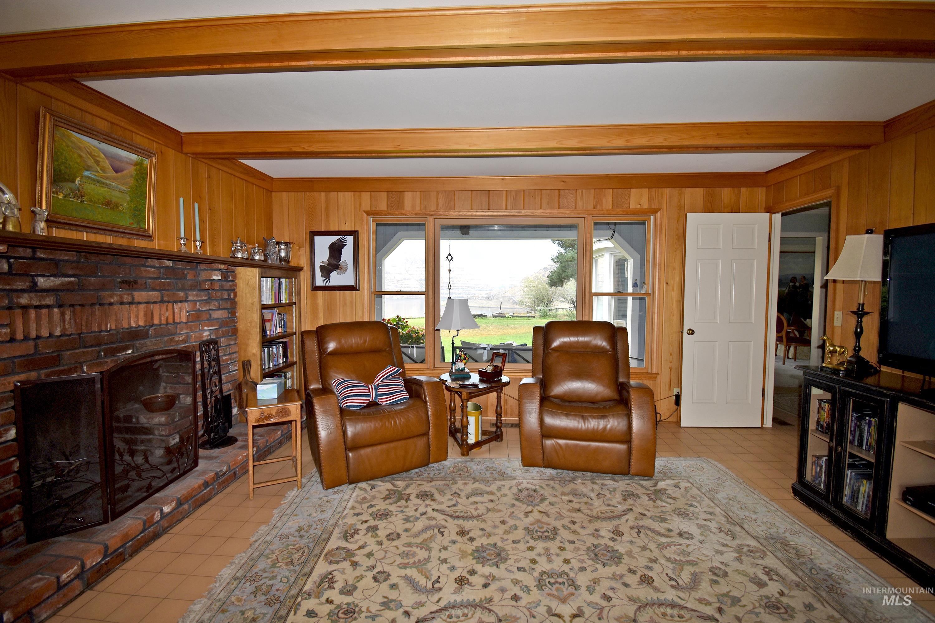 531 Silcott Road, Clarkston, Washington 99403, 3 Bedrooms, 2.5 Bathrooms, Residential For Sale, Price $1,500,000, 98961508