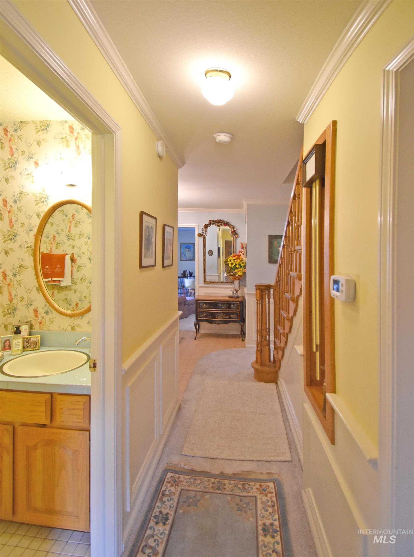 531 Silcott Road, Clarkston, Washington 99403, 3 Bedrooms, 2.5 Bathrooms, Residential For Sale, Price $1,500,000, 98961508