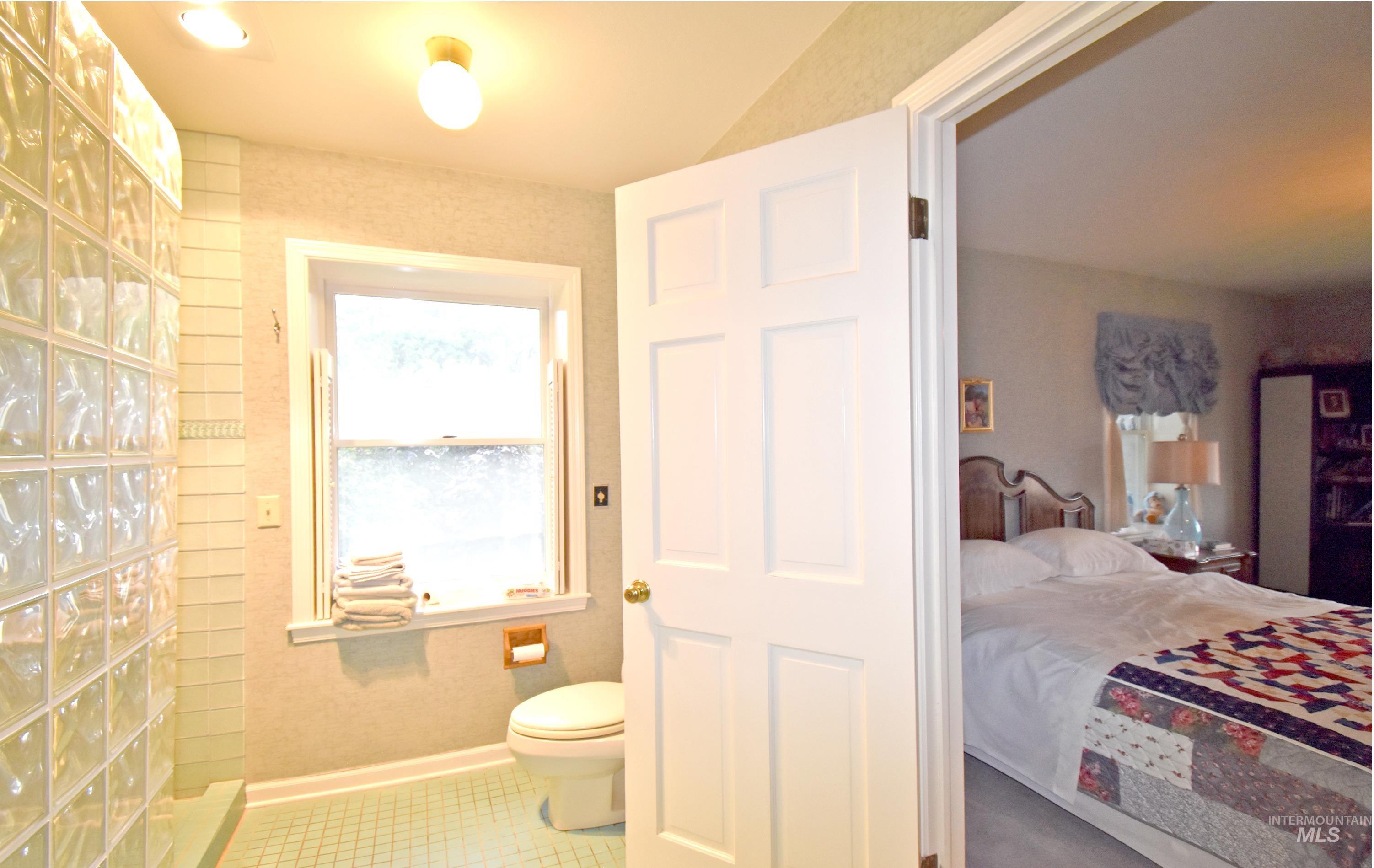 531 Silcott Road, Clarkston, Washington 99403, 3 Bedrooms, 2.5 Bathrooms, Residential For Sale, Price $1,500,000, 98961508