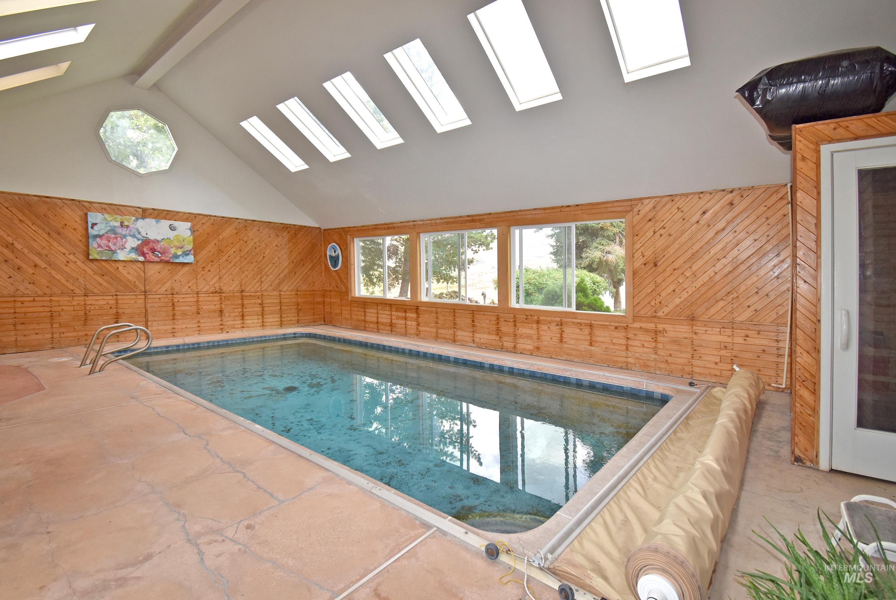 531 Silcott Road, Clarkston, Washington 99403, 3 Bedrooms, 2.5 Bathrooms, Residential For Sale, Price $1,500,000, 98961508