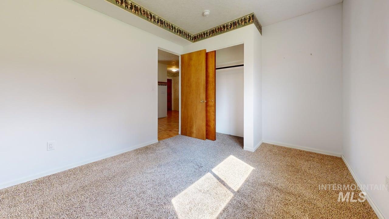 3403 Meadowlark Dr, Lewiston, Idaho 83501, 4 Bedrooms, 2 Bathrooms, Residential For Sale, Price $495,000, 98961526