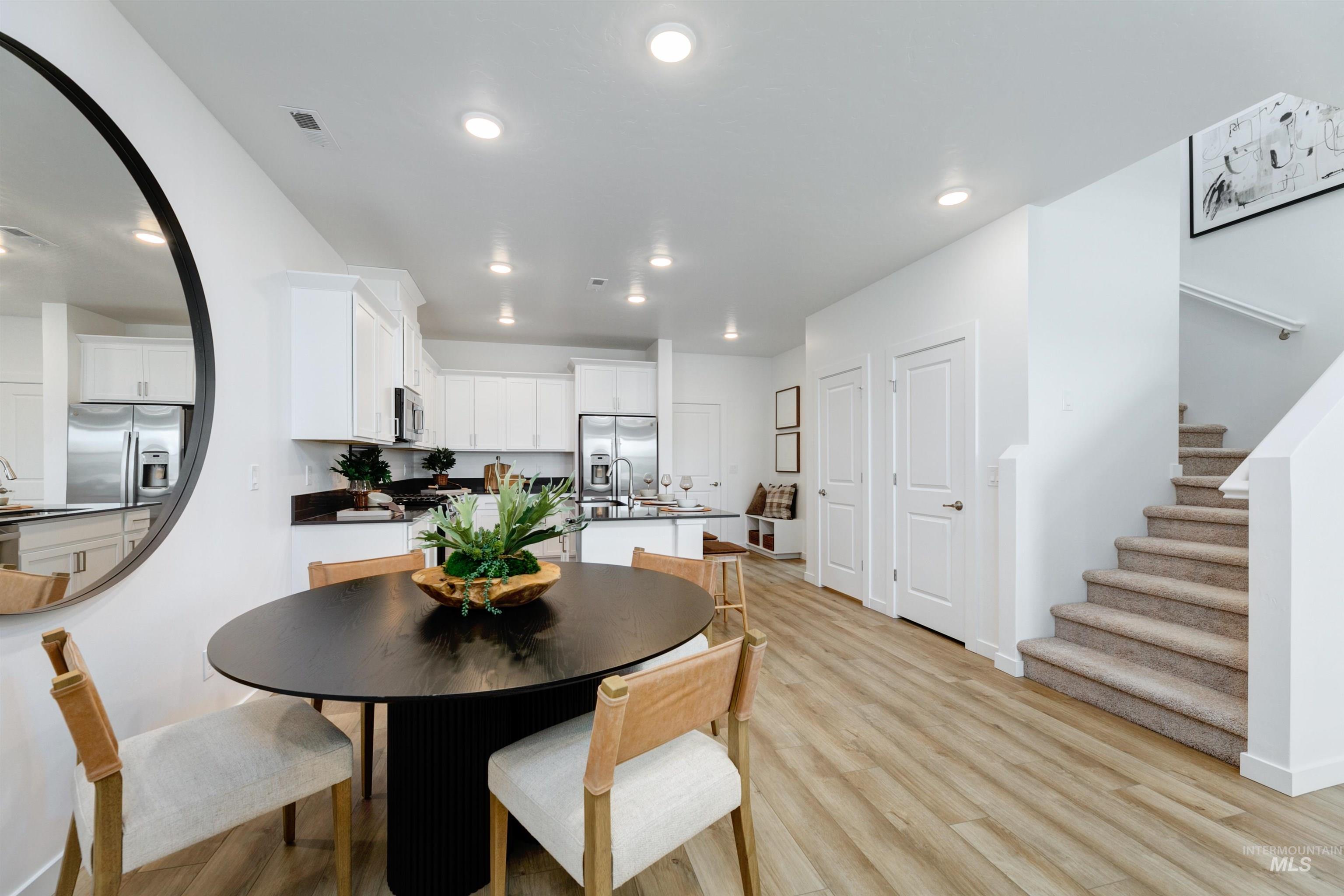 4114 W Perspective St, Eagle, Idaho 83616, 3 Bedrooms, 2.5 Bathrooms, Residential For Sale, Price $402,900, 98961558