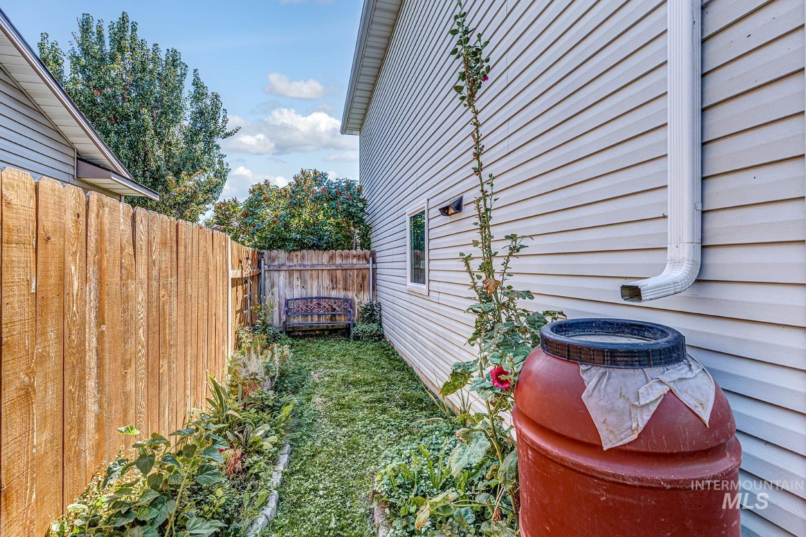 View of property exterior