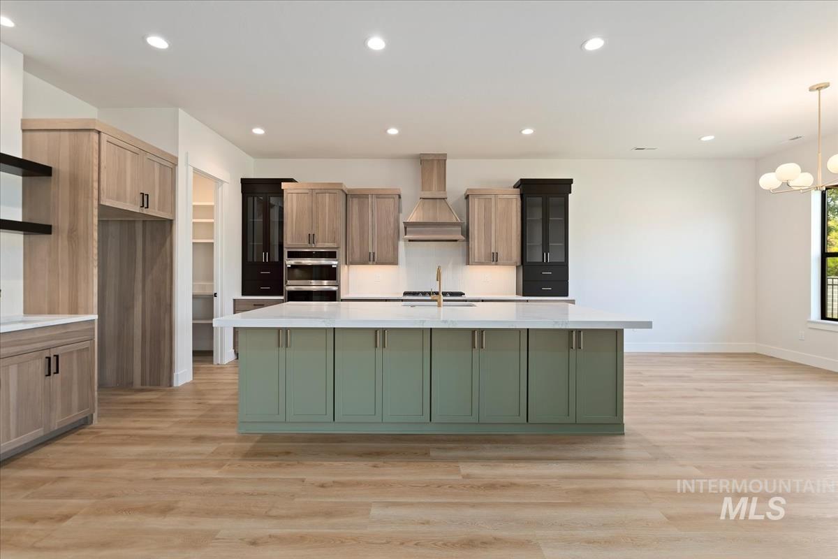 7168 E Chicken Hawk Loop, Nampa, Idaho 83686, 3 Bedrooms, 2.5 Bathrooms, Residential For Sale, Price $880,000, 98961562
