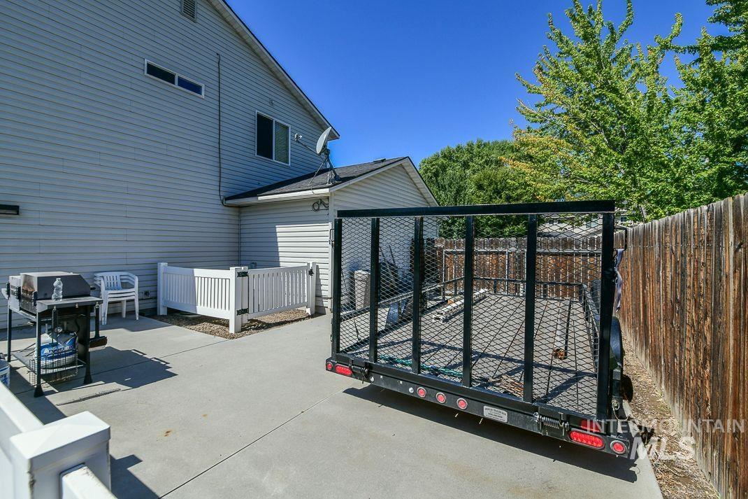 3013 E Gala Trail, Emmett, Idaho 83617, 4 Bedrooms, 2.5 Bathrooms, Residential For Sale, Price $464,900, 98961592